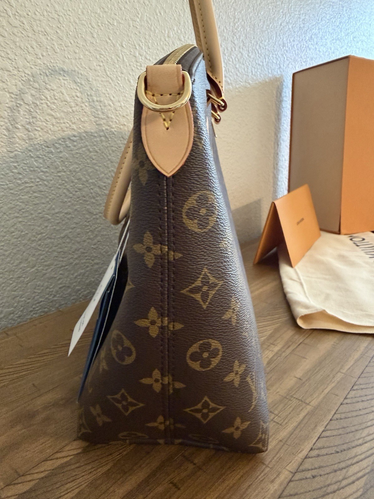 RARE Louis Vuitton Monogram Boetie MM