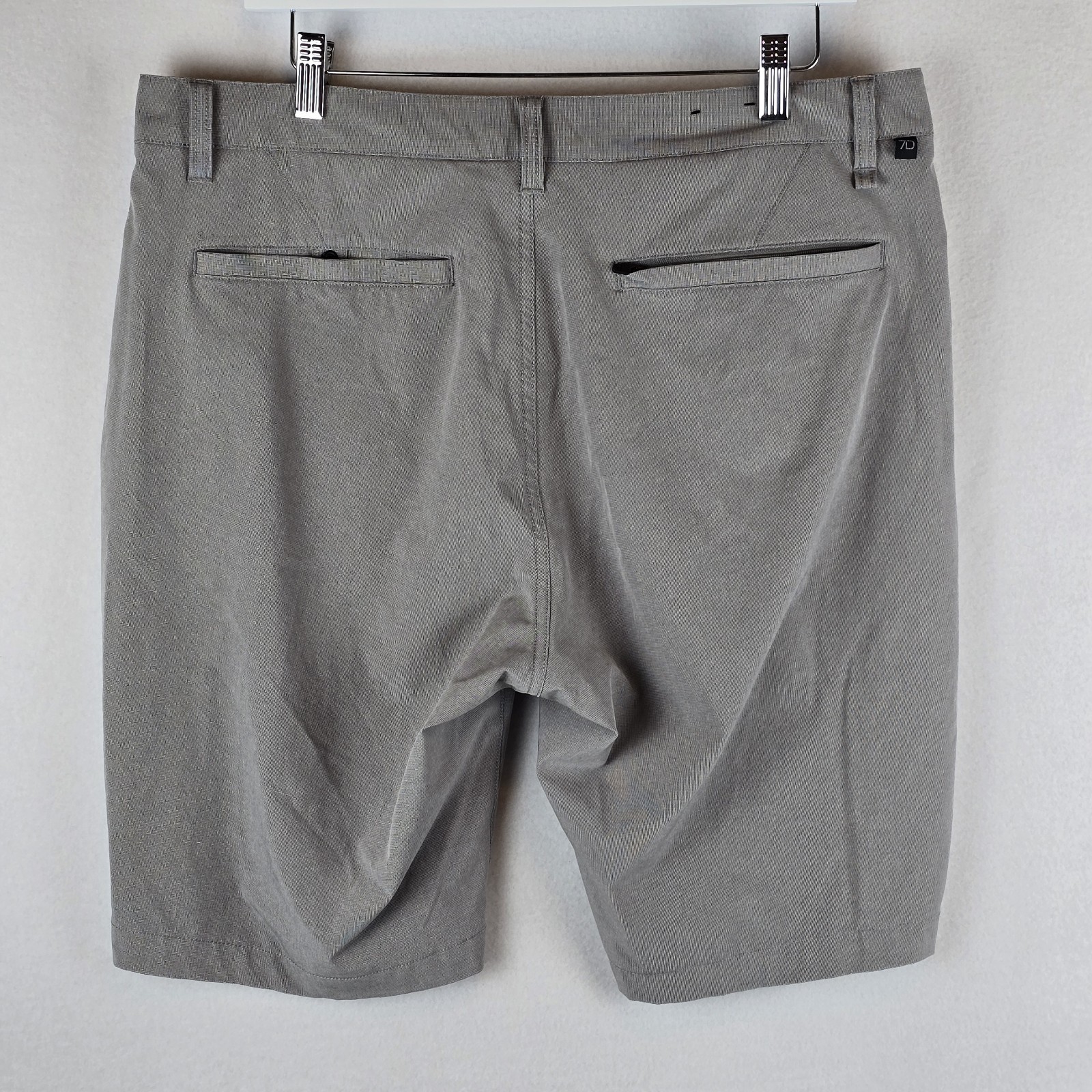 7D 7Diamonds Momentum Performance Shorts 34 Stretch Chino Quick Dry Bundle Lot