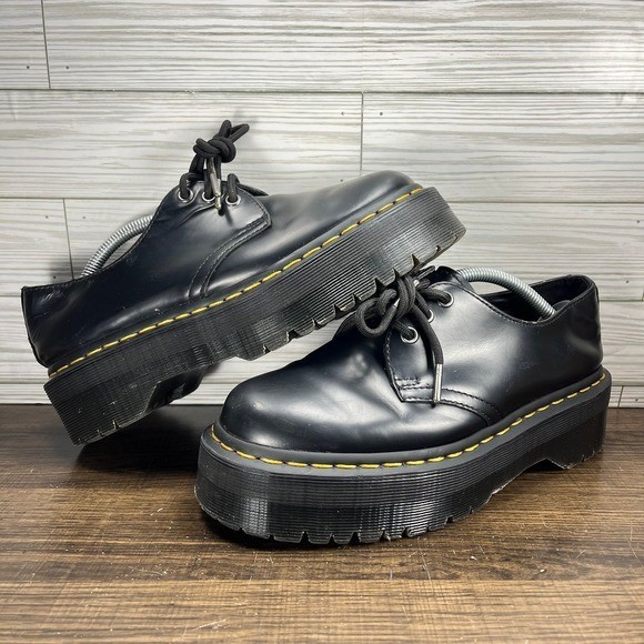 Dr. Martens 25567 Quad Platform Black Shoes – M 7 – W 8