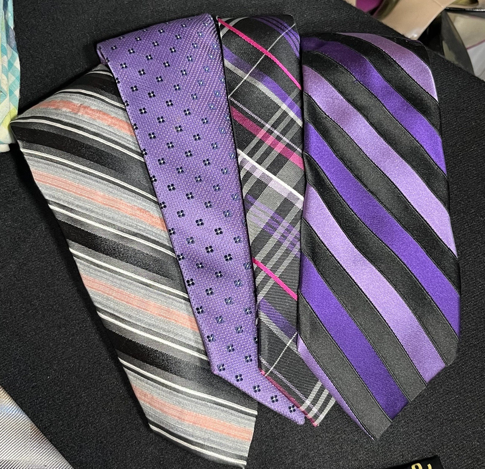 Lot of 22 Men’s Neckties Assorted Plaid Striped Geometric Holiday Dress Ties