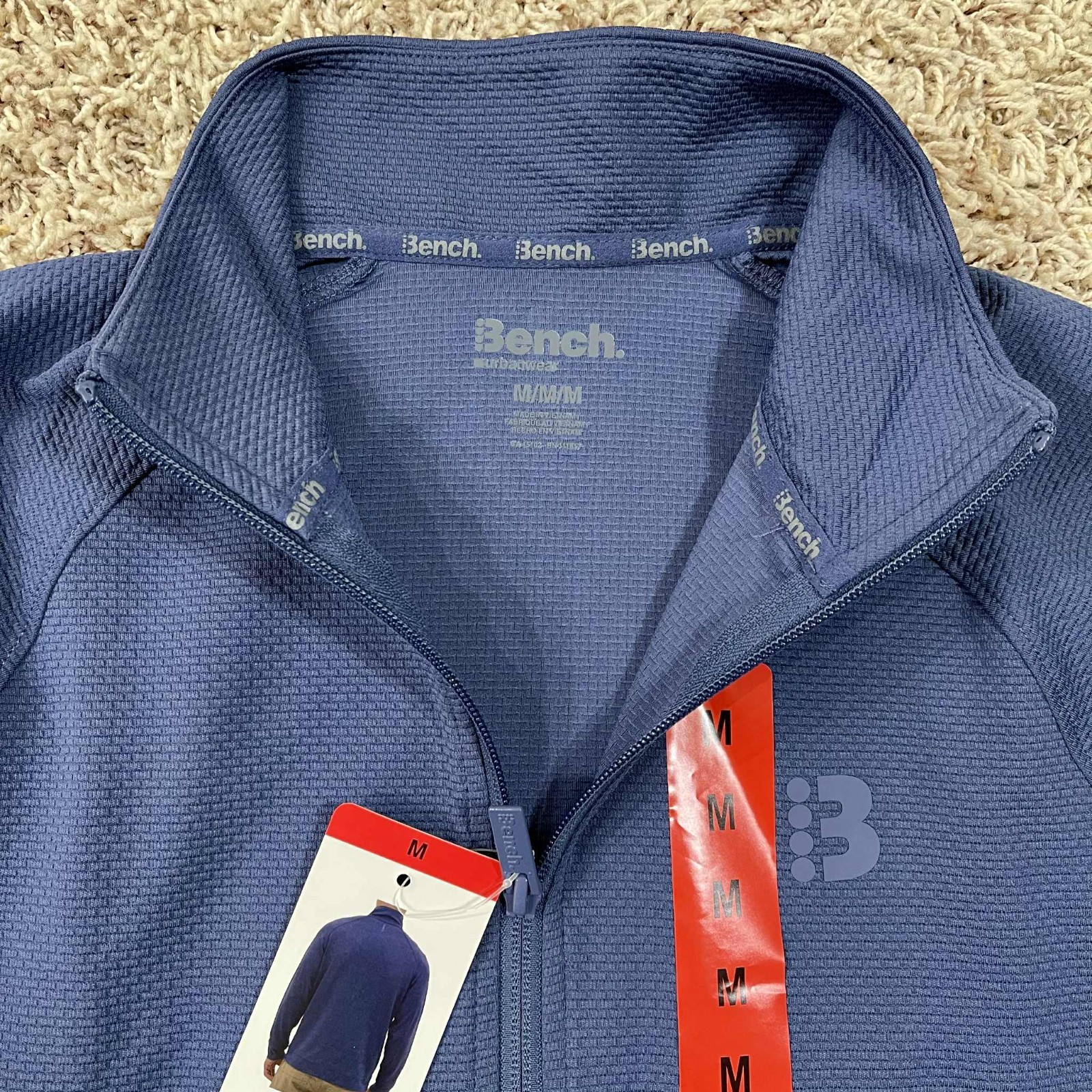 Bench Men’s Moisture Wicking Performance Jacket Blue, Size Medium (New)