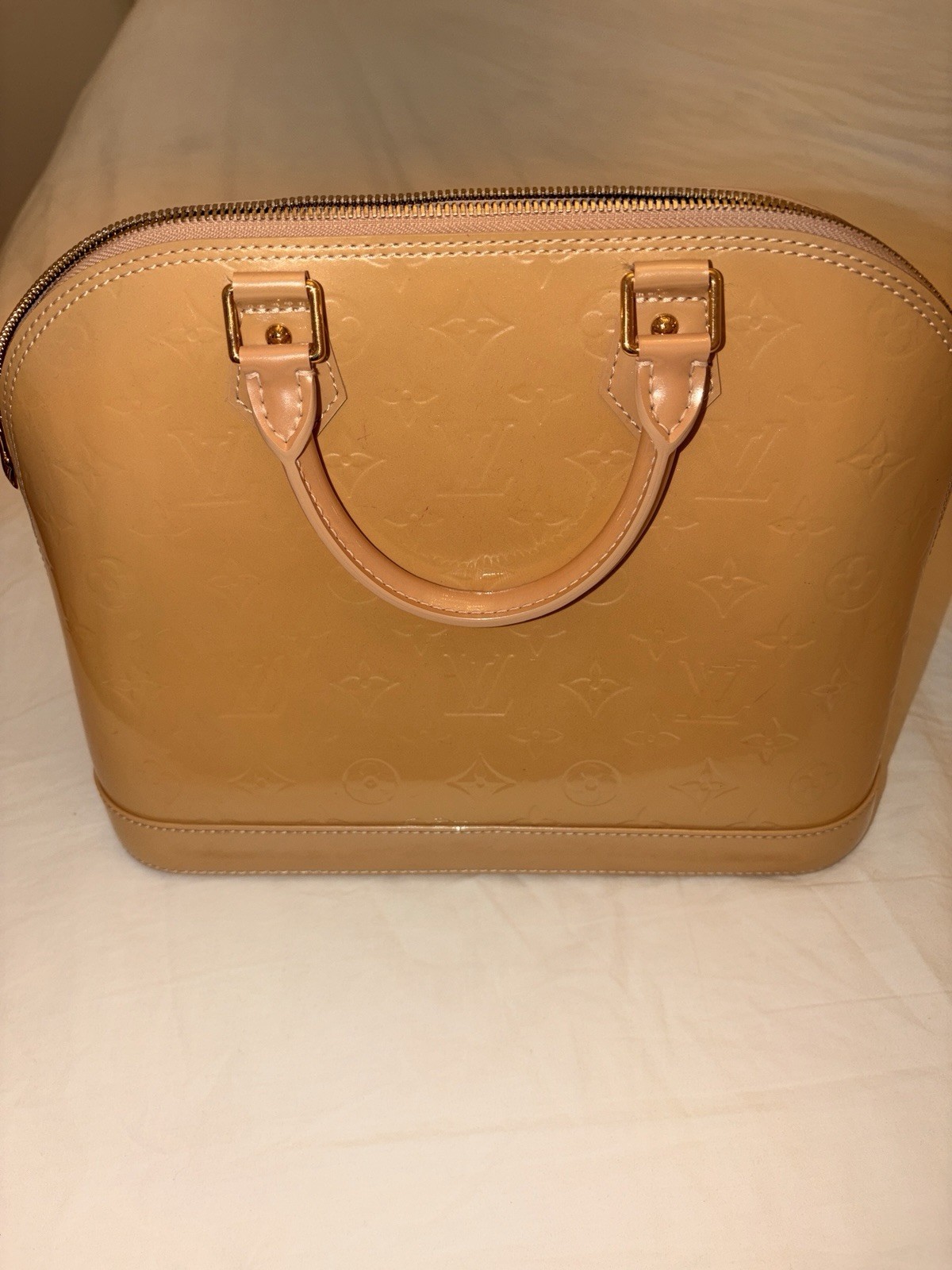 Louis Vuitton Alma Monogram Vernis Patent Beige Zip Satchel Top Handle Gold