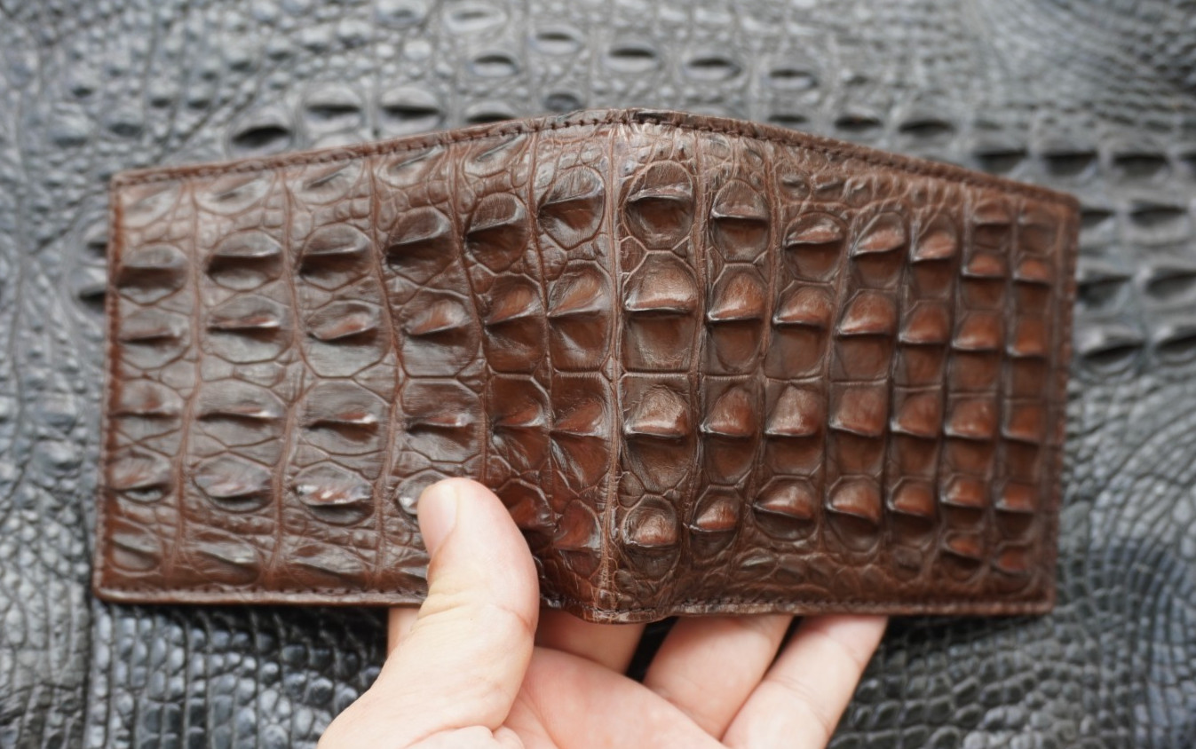 Brown Genuine Crocodile Hornback Leather Skin Men’s Bifold Wallet #B32