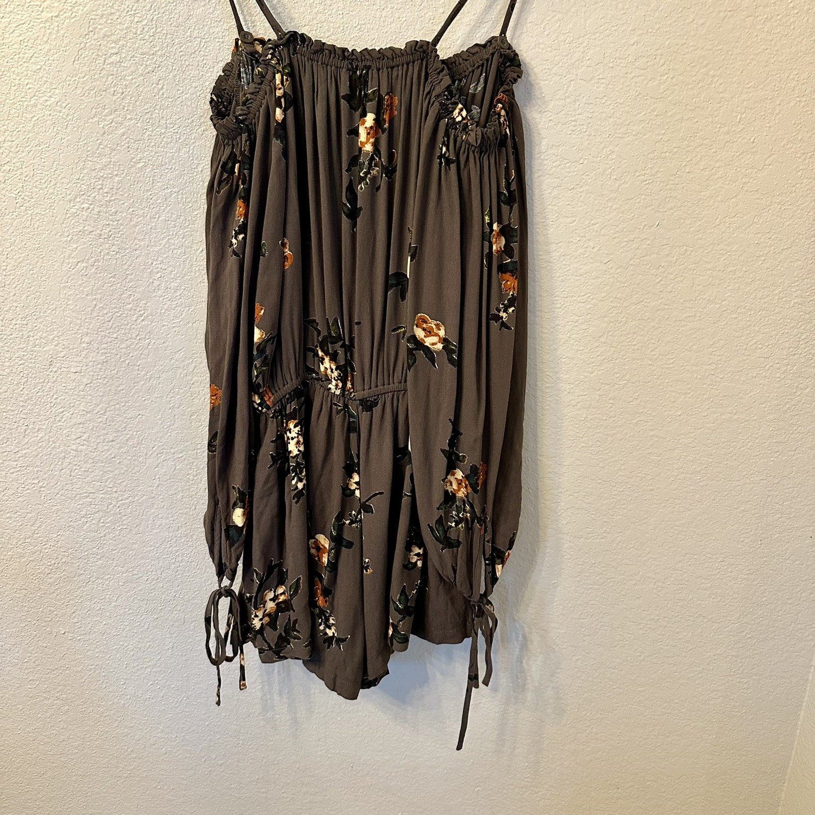 Free People Romper Floral Size XS. Grey Green Fall