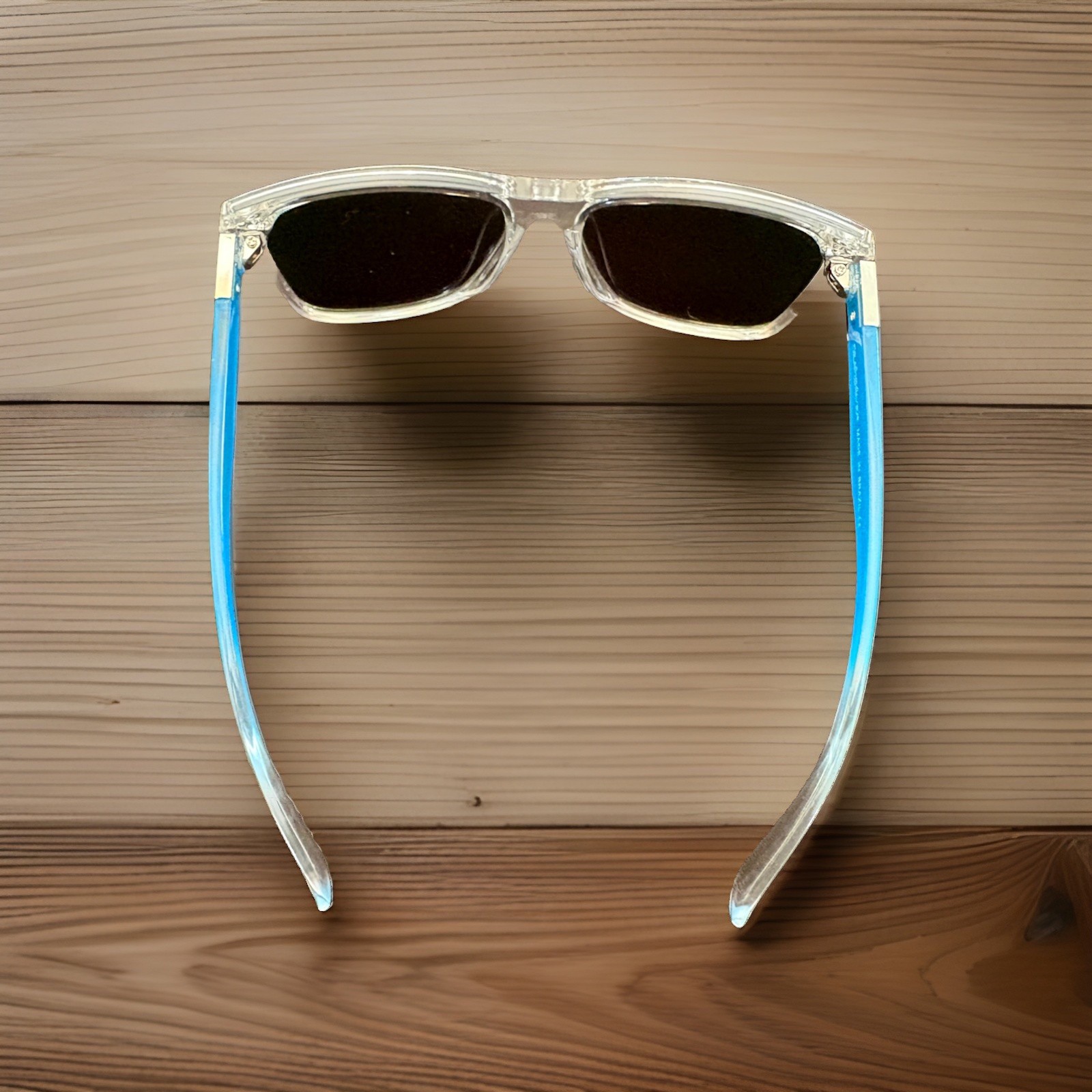New Quiksilver Sunglasses Unisex Clear Blue Multi Color Mirror Lense UV400