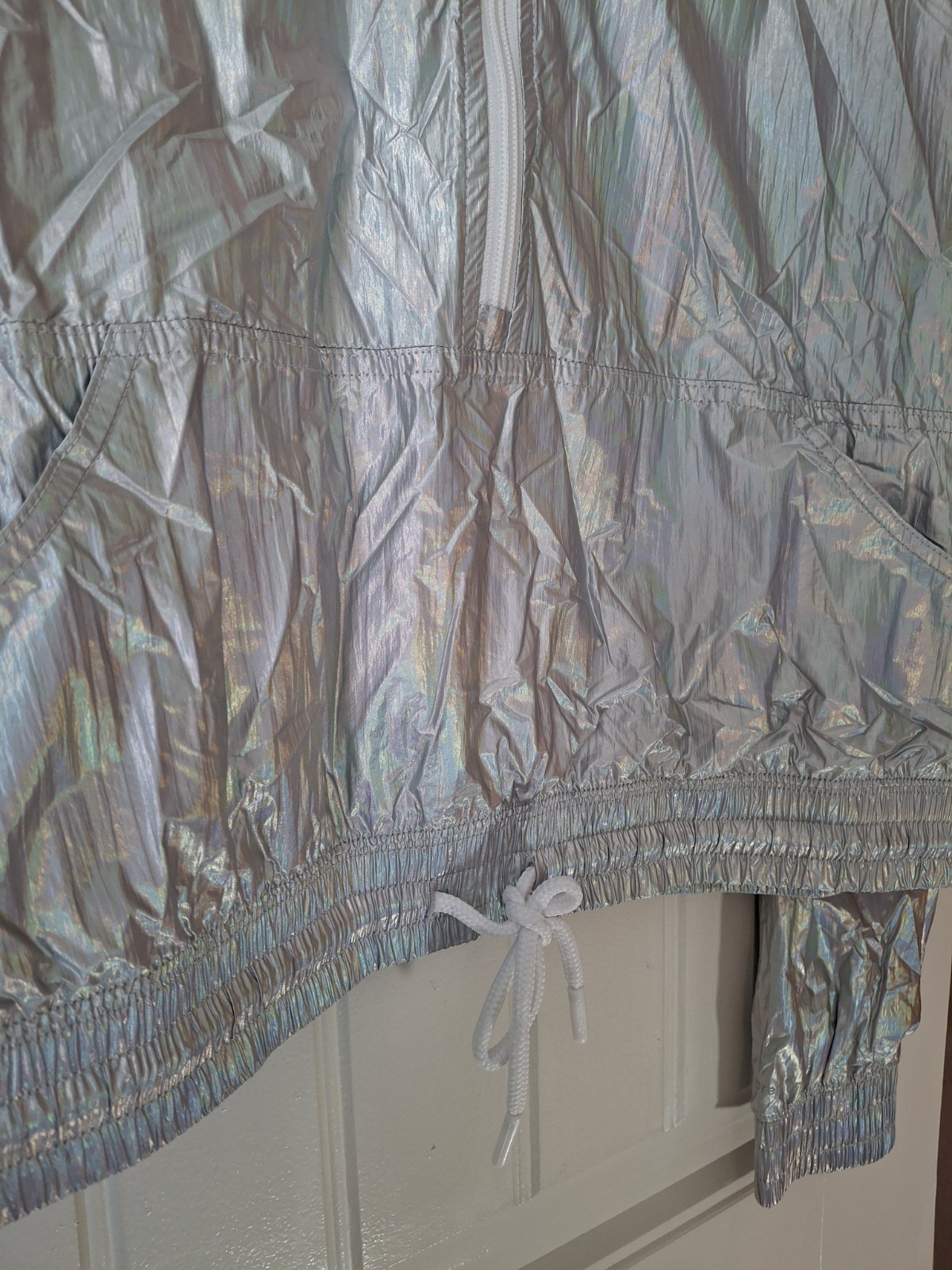 Umbro Premier Womens XL Iridescent Cropped Windbreaker Jacket Metallic Silver