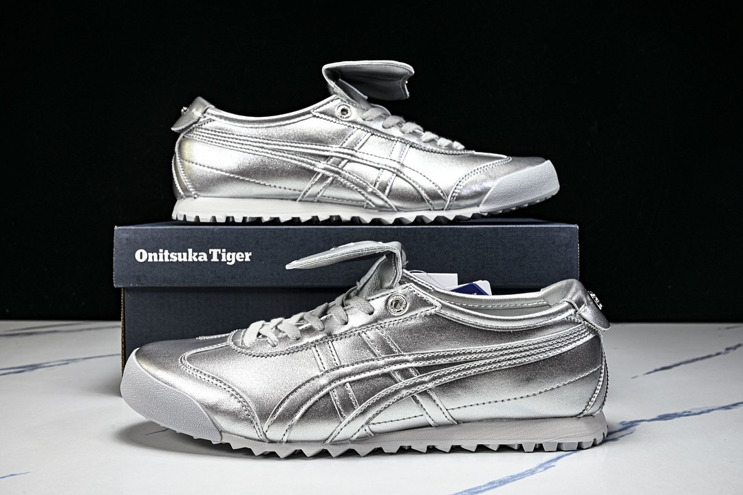 Onits*ka Tiger Mexico 66 Golf Pure Silver 1183C557-020 Unisex Size 4-11