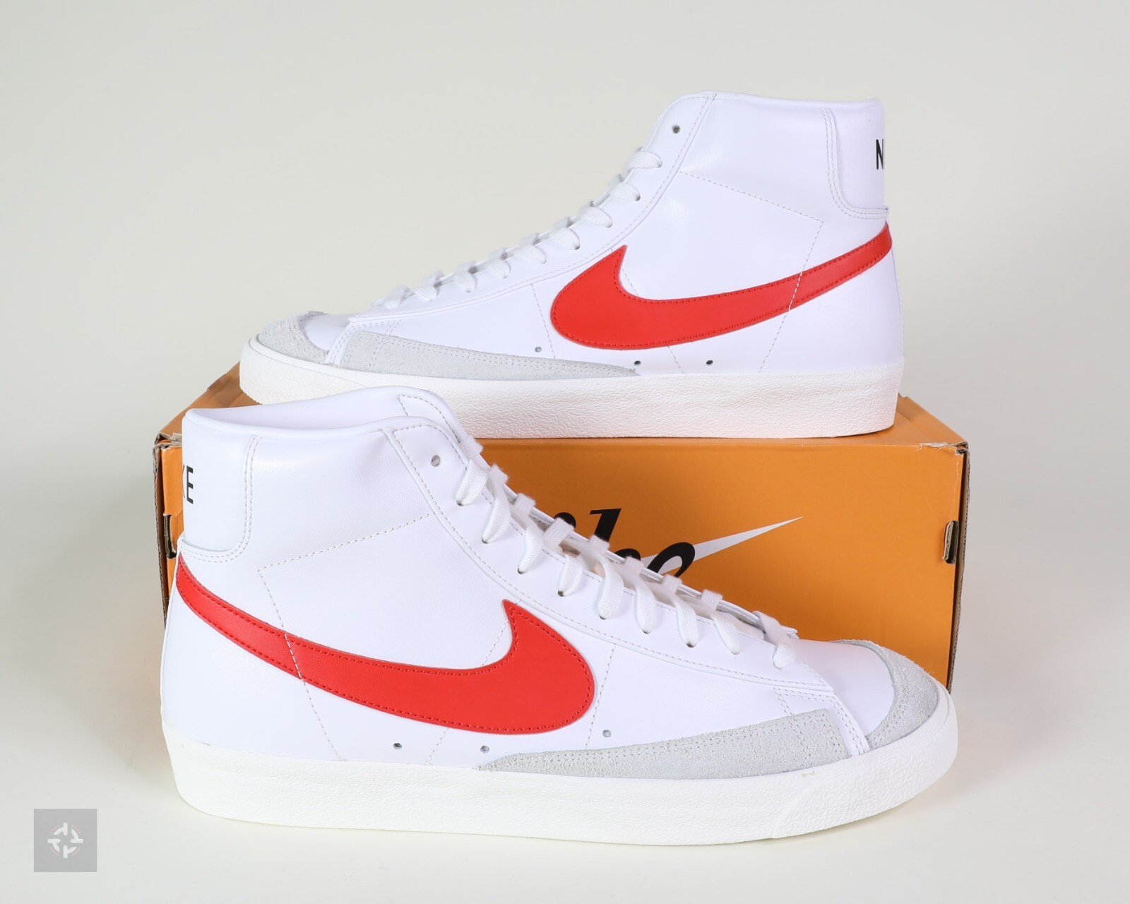 Nike Blazer Mid 77 Vintage White Red Blue Shoes Men’s Size 9-13 (BQ6806-117)