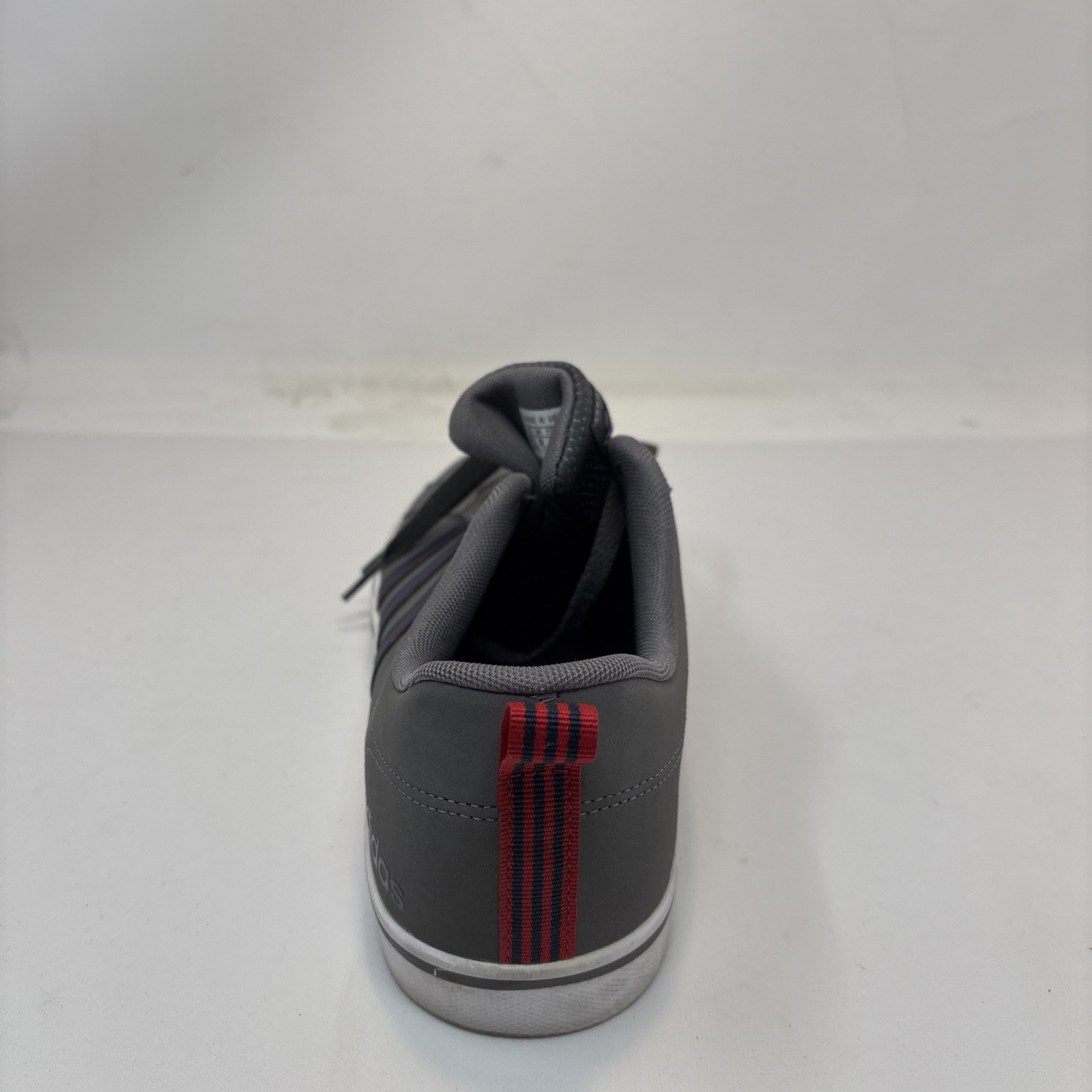 Adidas Men’s Size 9.5 VS Pace Trainer Steel Grey Blue and Red