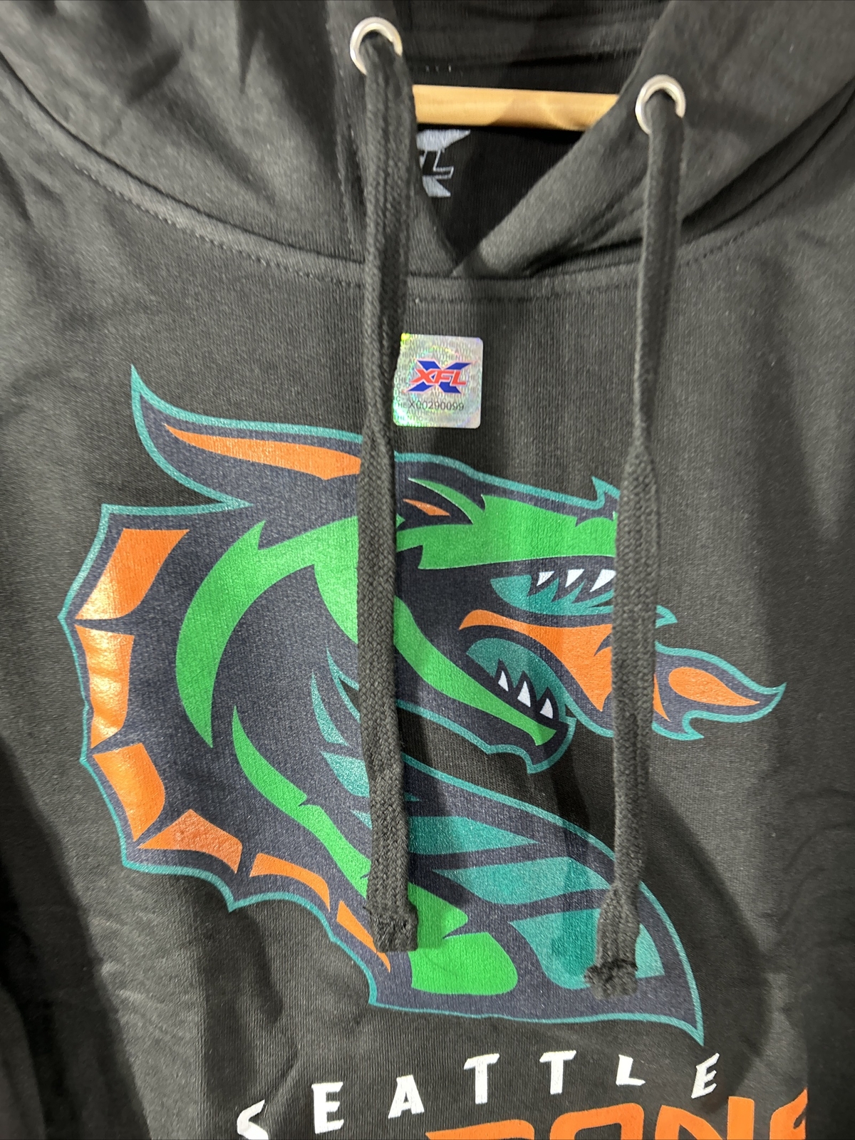 SEATTLE DRAGONS Football Pullover Sweatshirt Black Hoodie XFL Size: LARGE