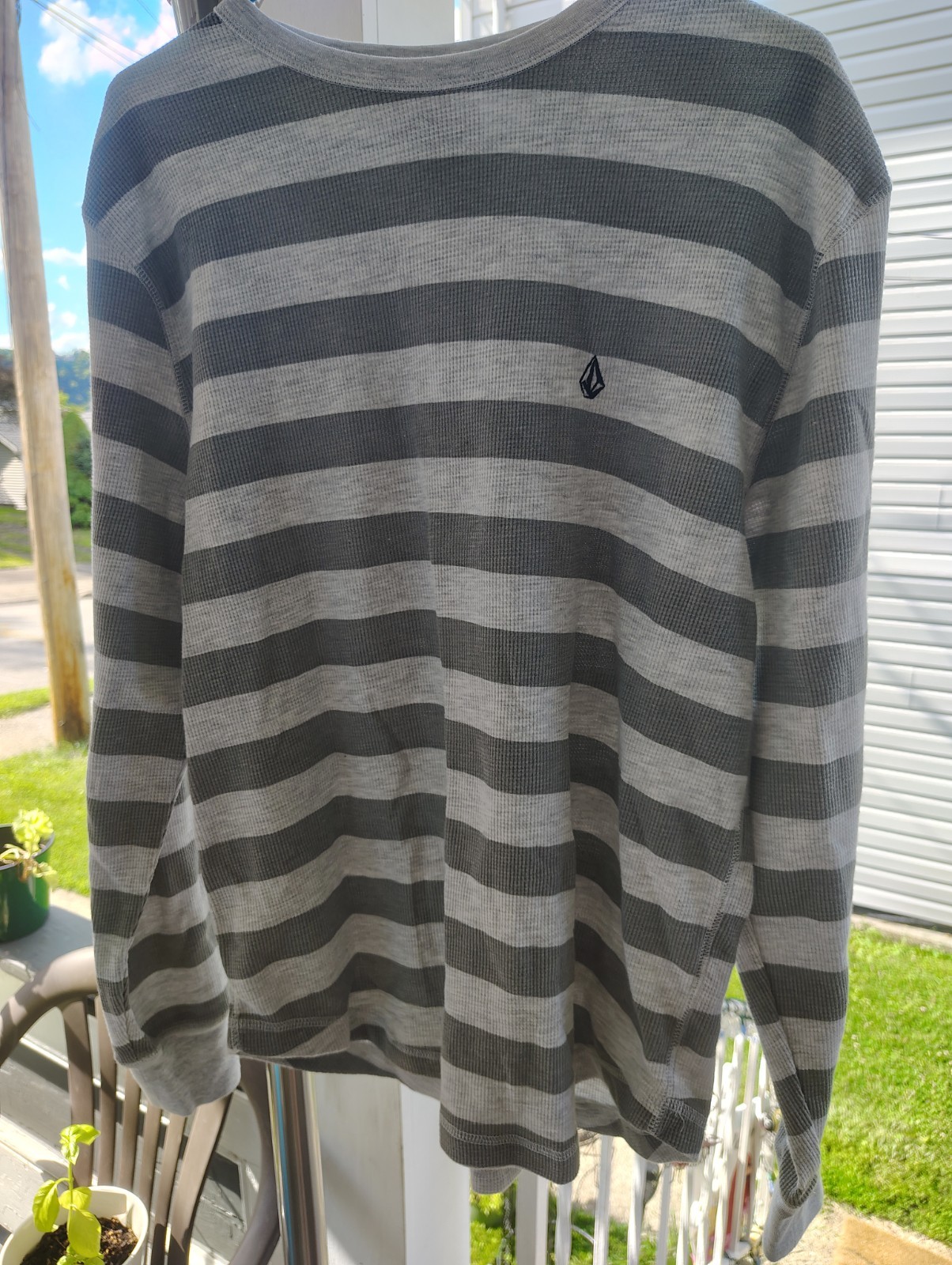 Volcom Vintage Collectable Long Sleeve Shirt – Size Large