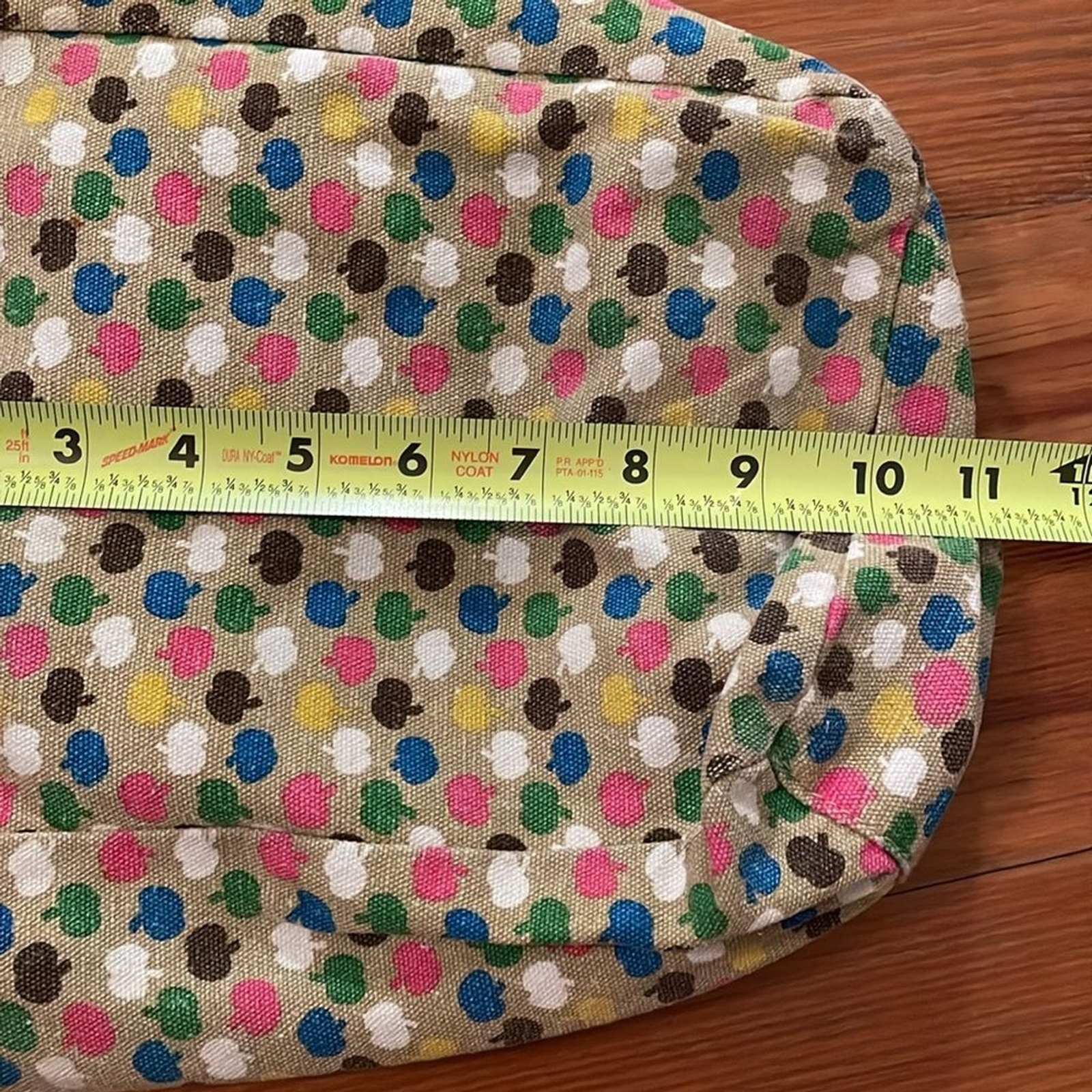 Kavu Canvas Tan Apple Print Shoulder Bag Tote 7x10x3 in