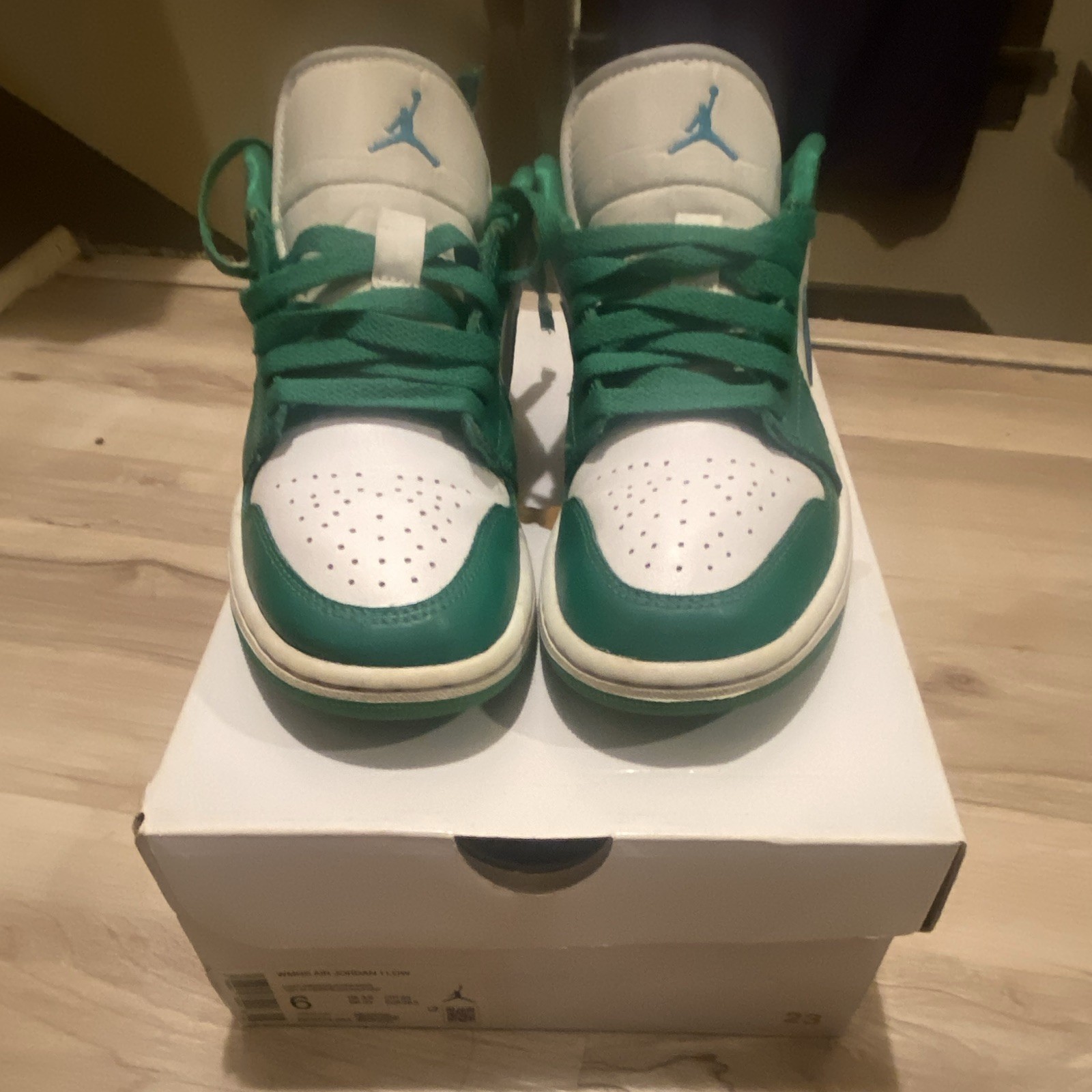 Jordan Air Jordan 1 Low Men’s Green White Blue Lace-Up Pre-Owned