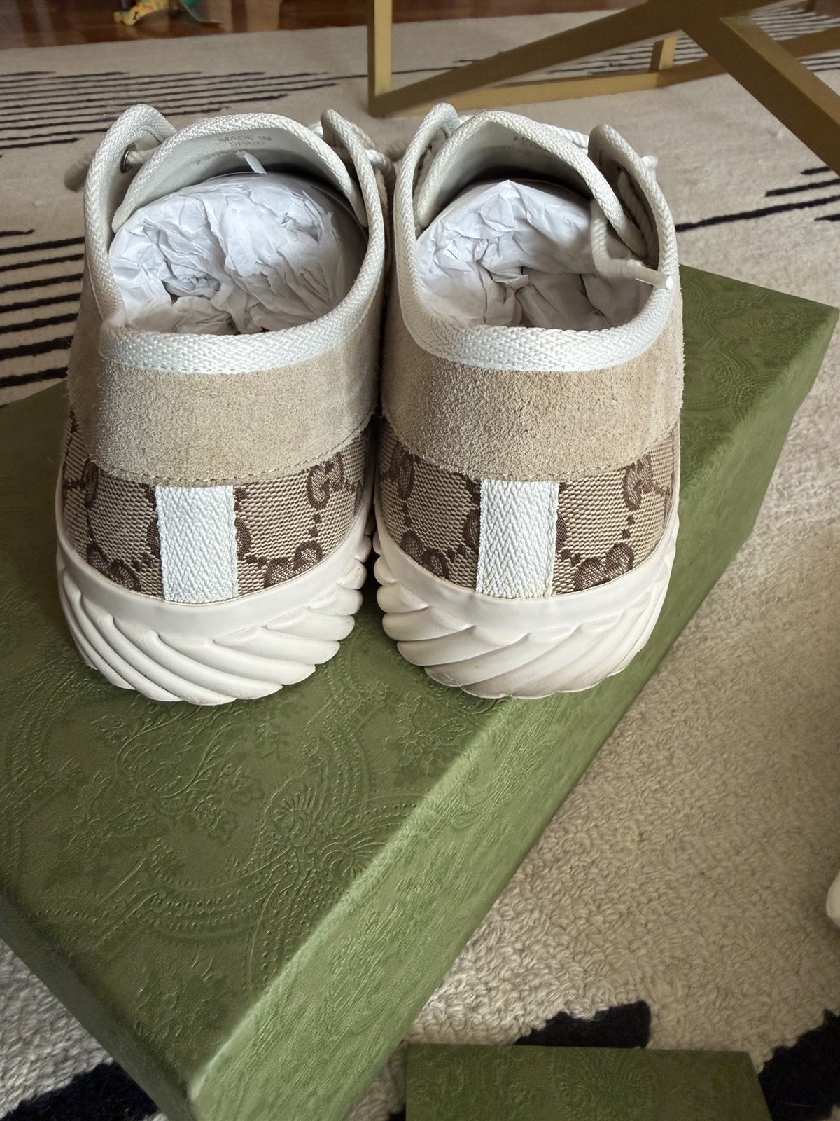 Gucci Tortuga GG Men’s Camel Beige Ebony Canvas Sneakers EU 9 US11.5 FABQA 9796