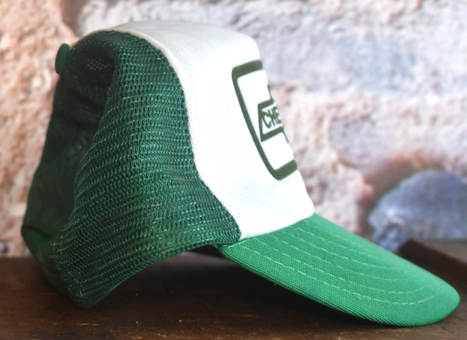 Vintage Chevrolet Chevy Advertising Mesh Snapback Trucker Hat S/M 6 3/4-7 1/4″