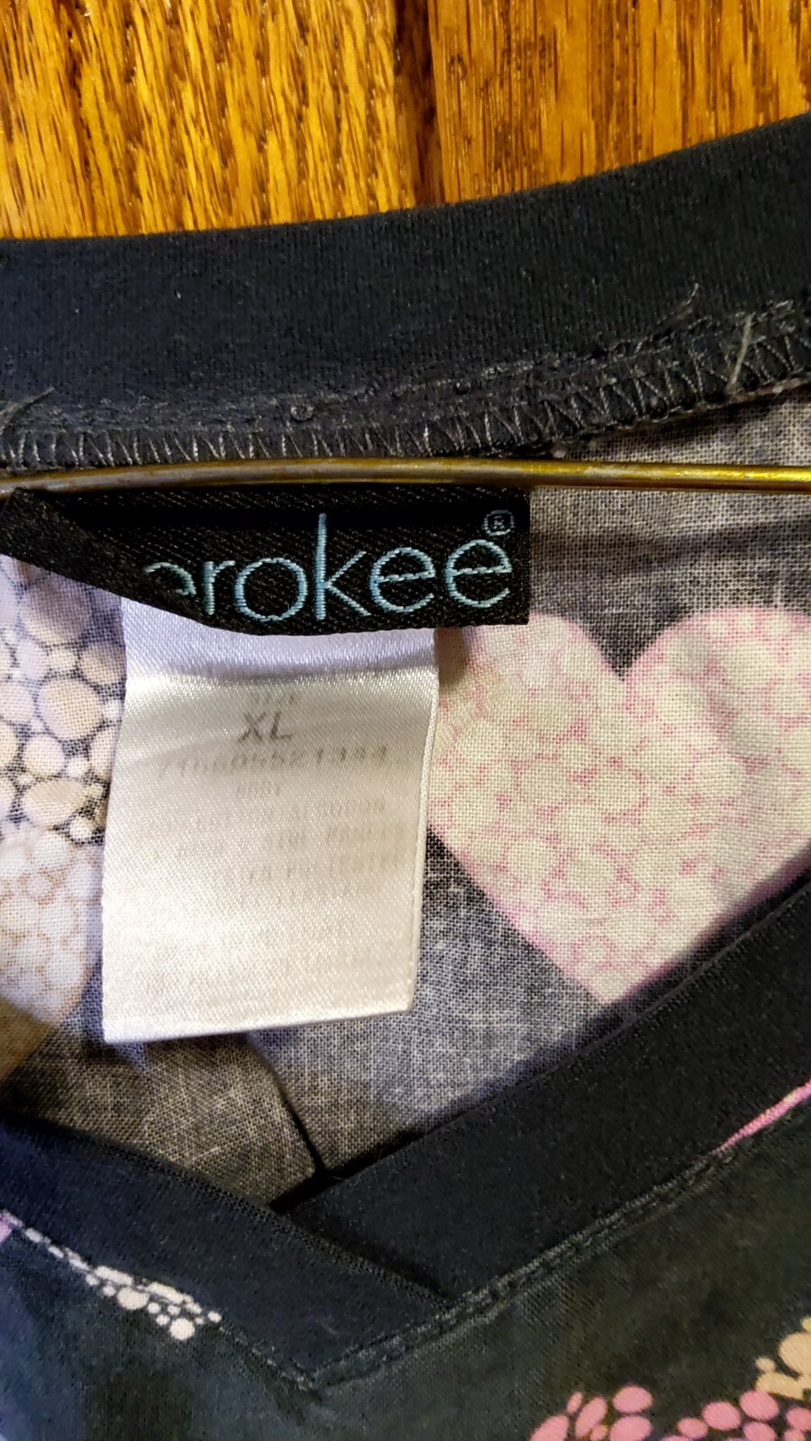 Cherokee Scrub Top XL Short Sleeves Arm Pit To Arm Pit 24 In. (B21)