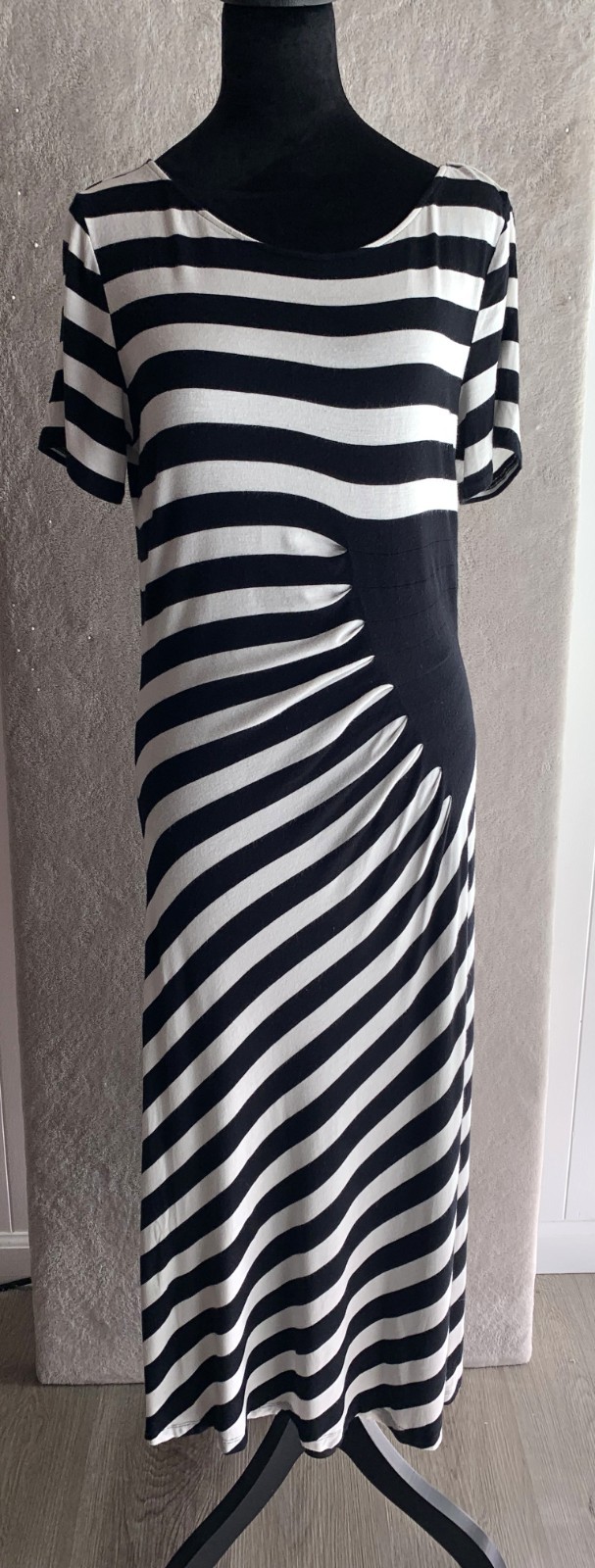 Black White Striped Optical Illusion Maxi Dress Short Sleeve Fit & Flare Size L