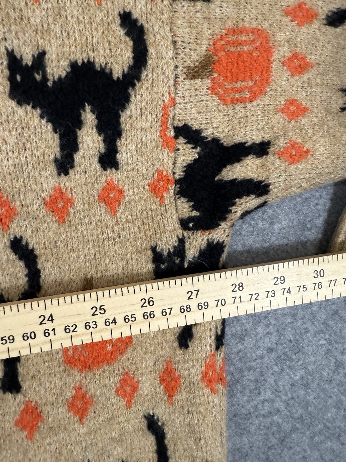 Vince Camuto Pullover Halloween Sweater Womens XL Beige Tan Knit Crew Neck NWT