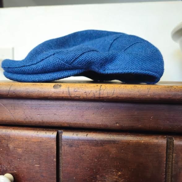 GOORIN BROS Wool Blend Medium Blue Golf Flat Paperboy Cap is O/S. Silk Lined