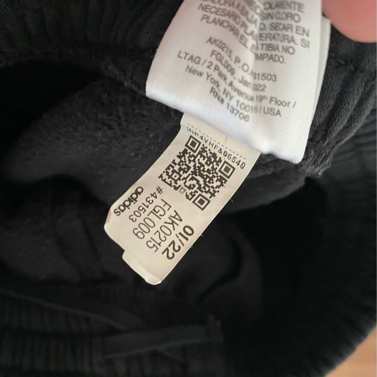 Adidas Pants Sweatpants joggers Black active loungewear Kids M 10/12