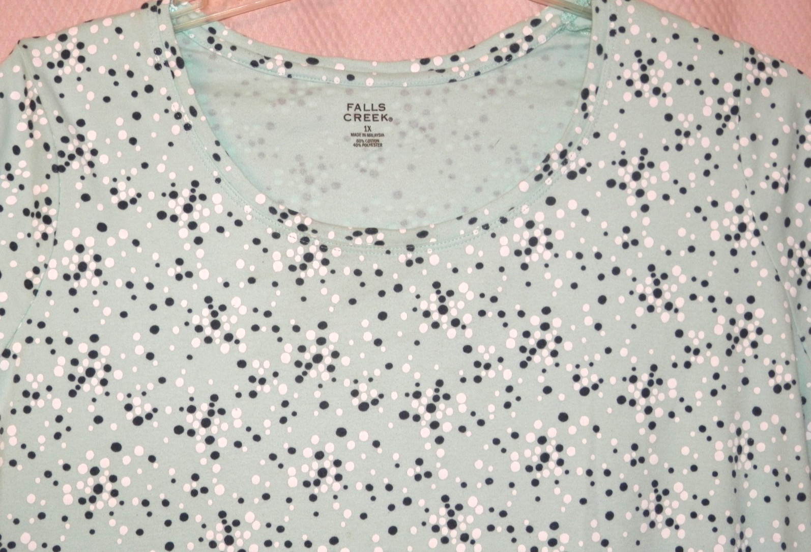 Falls Creek Short Sleeve Cotton/Poly Knit Top Sz 1X Soft Green/White/Black Dot
