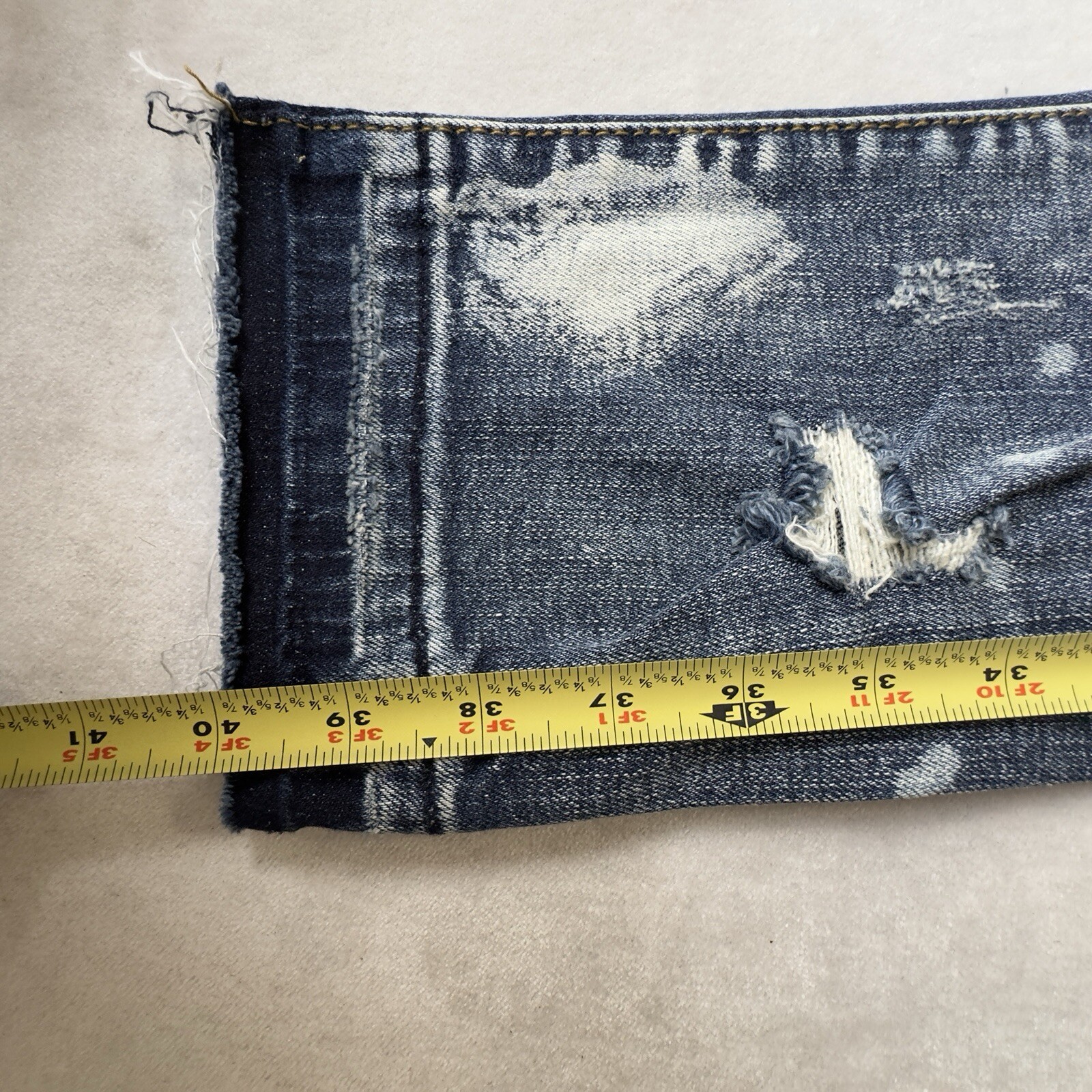 NWOT – Crysp Denim – Size 29×32 – Zipper Moto Skinny Jeans – Acid Wash Blue