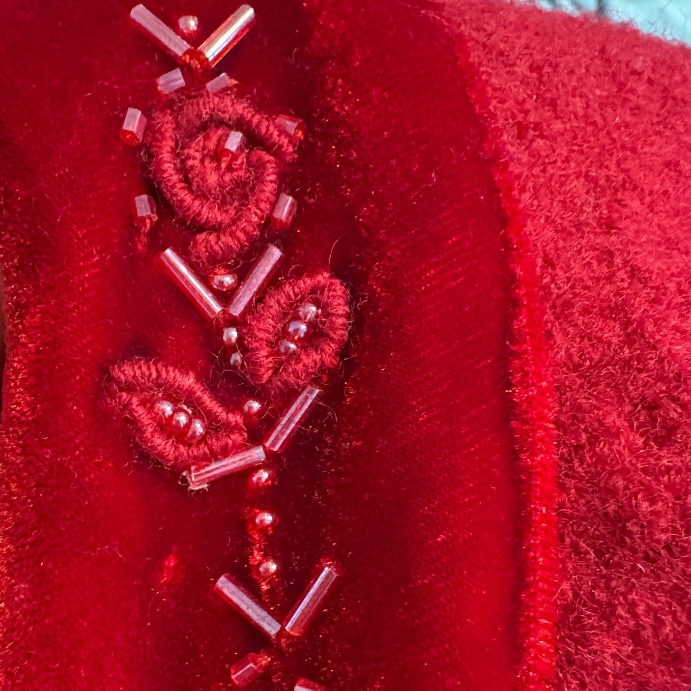 Alexandra Bartlett Red 100% Wool Beaded Floral Cardigan Sweater Velvet Trim Sz L