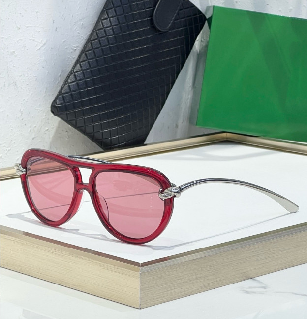 BOTTEGA VENETA BV1418S size:58-15-145 sunglasses new