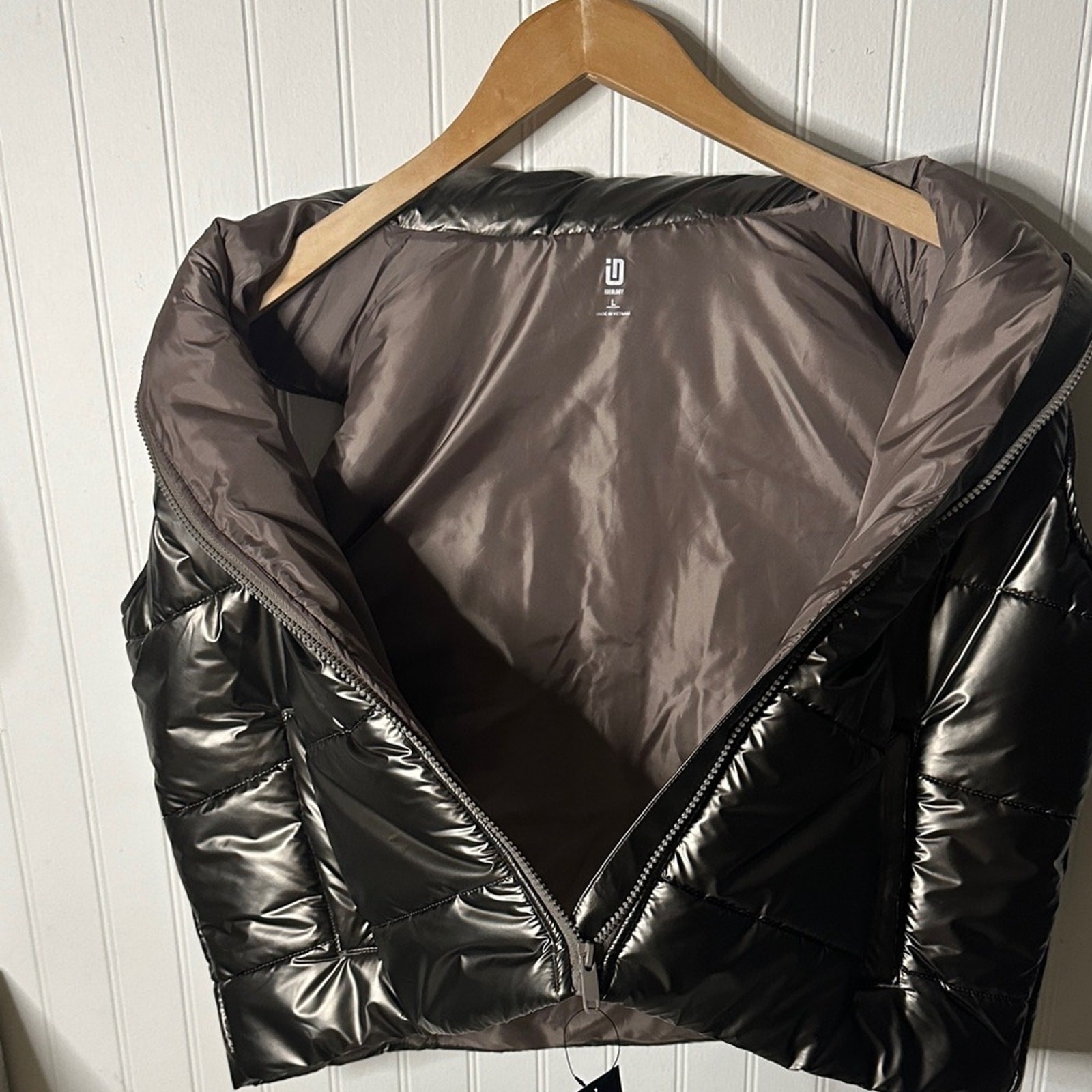 ID Ideology Metallic Pewter Grey Puffer Vest Size Medium