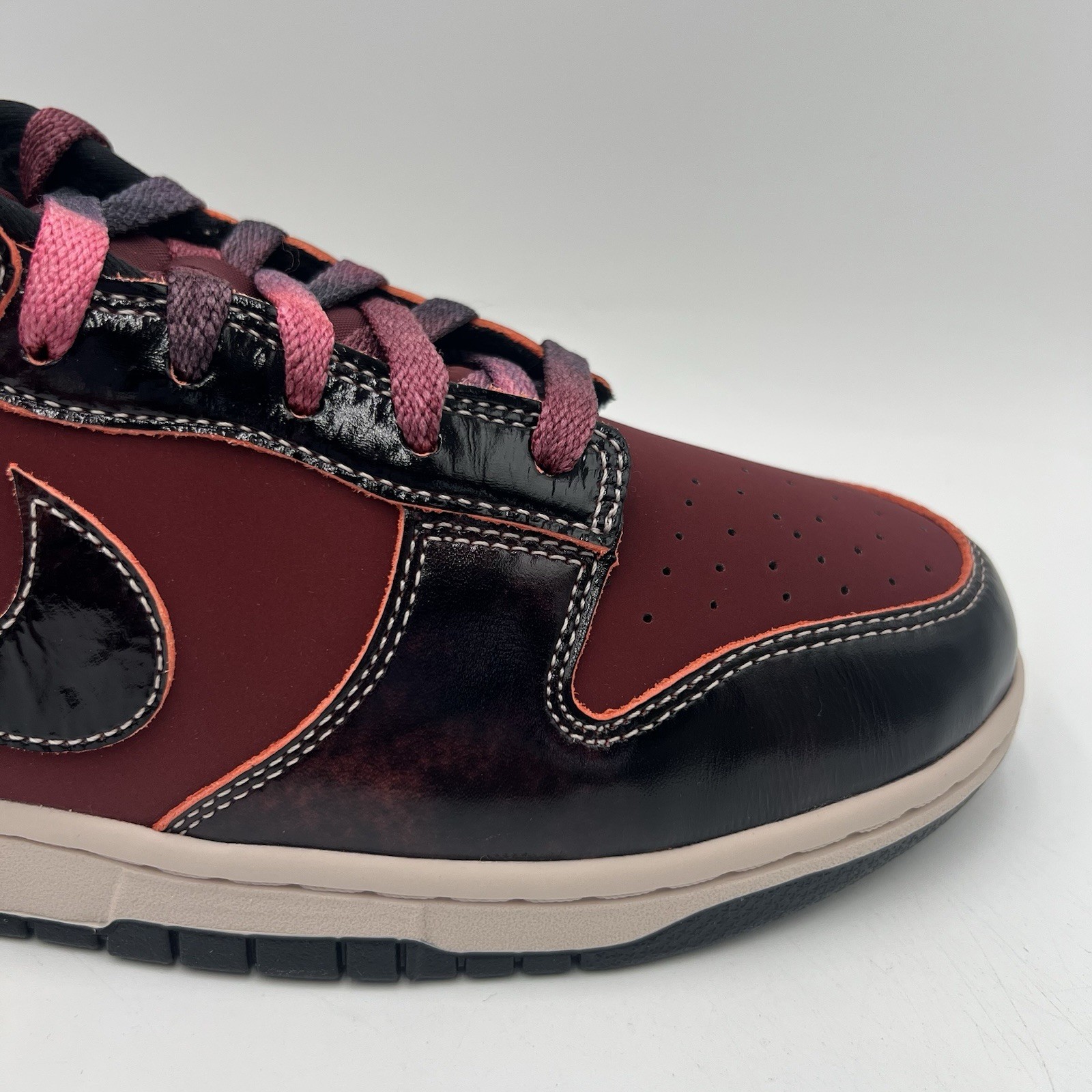 Nike Dunk Low SE Panda Monium Pack Red HQ1965 600 Mens Size 10.5 NEW Sneakers