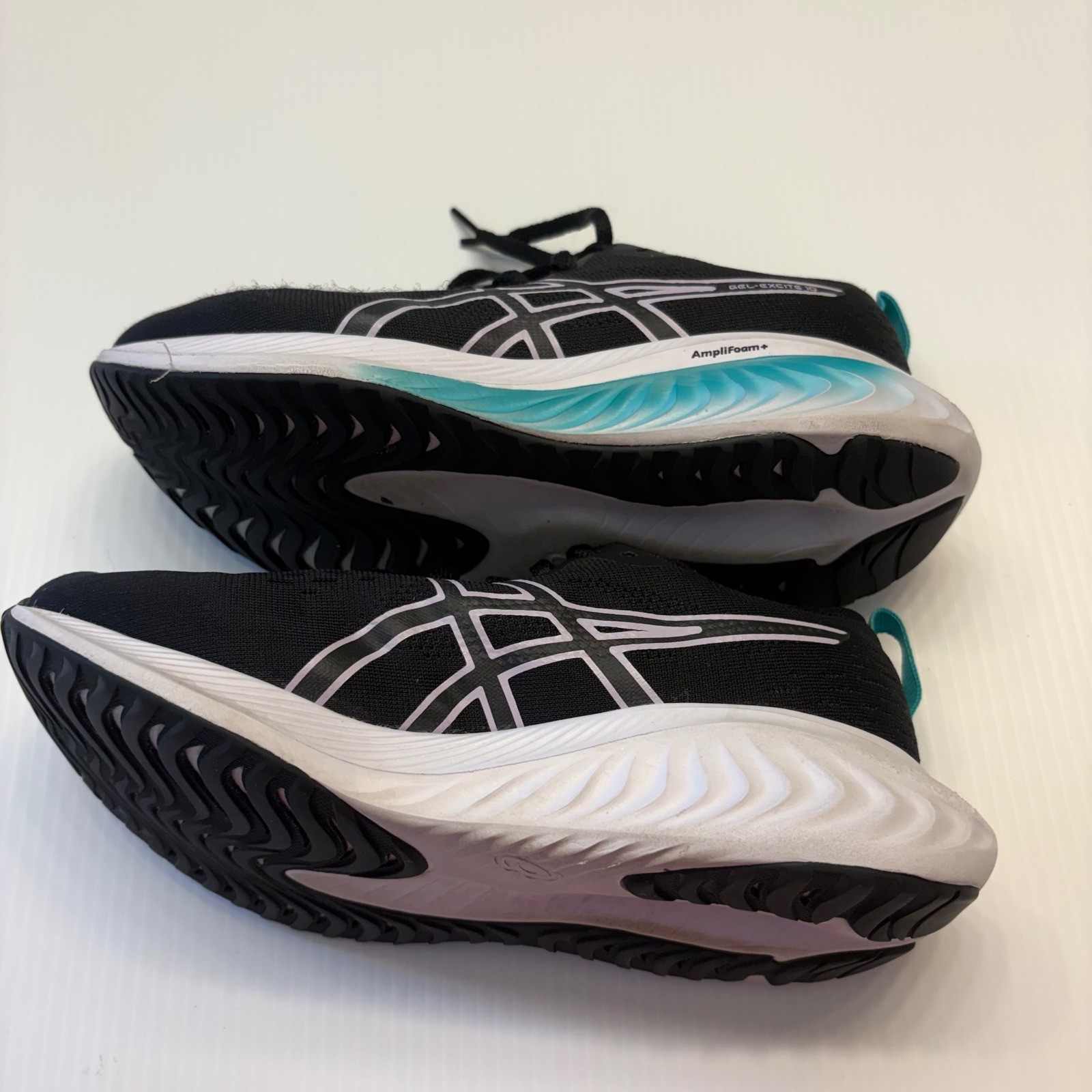 Asics Gel-Excite 10 Running Shoes Womens 6 Wide Black Teal 1012B420 Sneakers