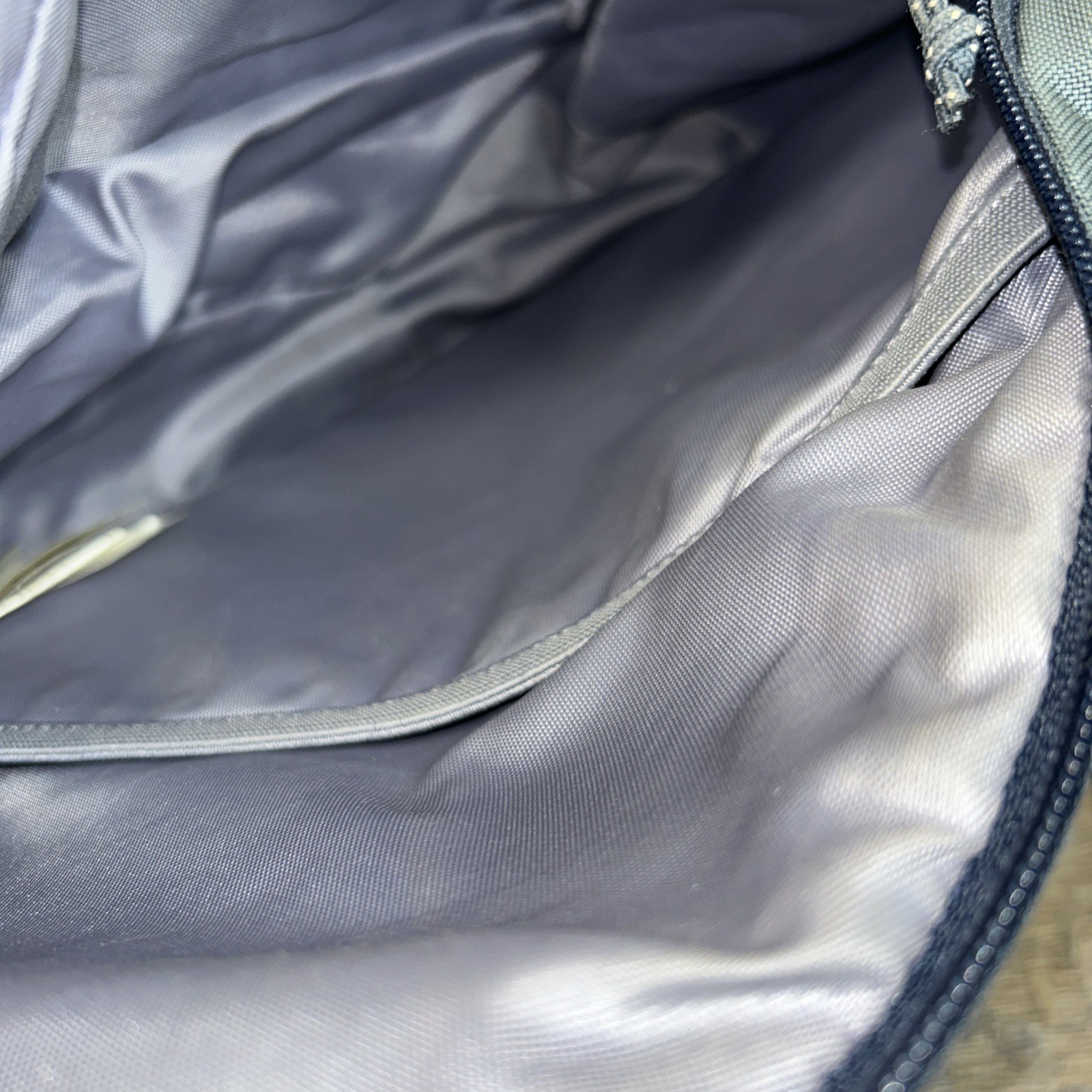 Gently Used Patagonia ATOM 8 Liter Crossbody Bag