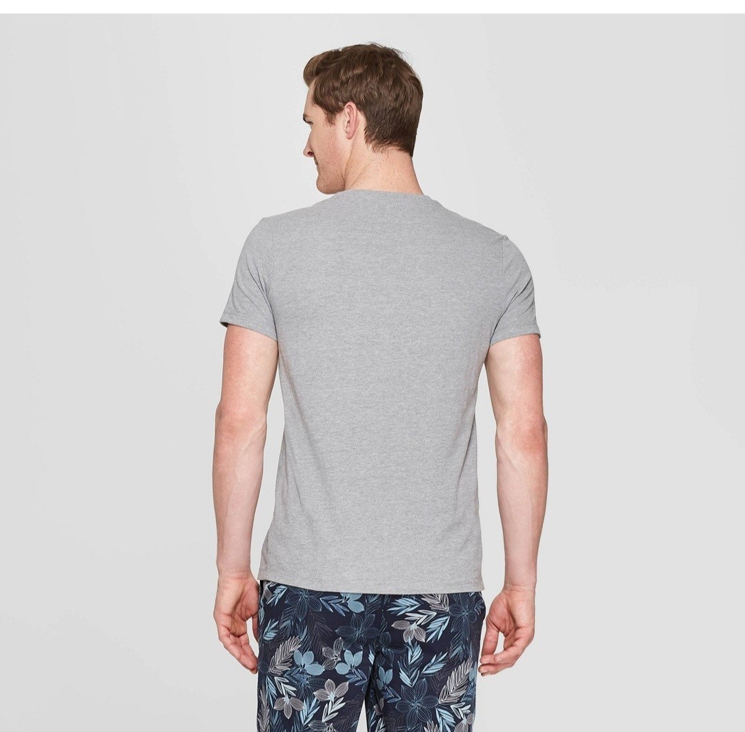 Goodfellow Co Mens Shirt Size XXL Grey Every Wear Short Sleeve V Neck Tee