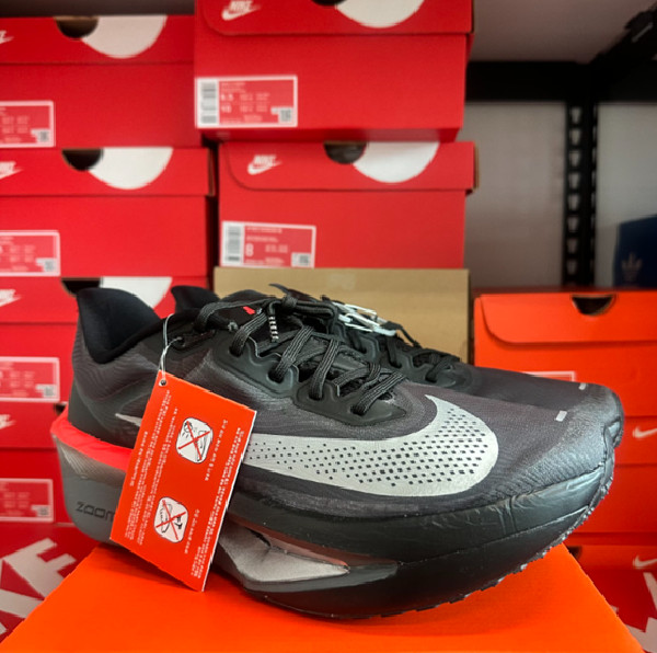 Nike Zoom Fly 6 Black Bright Crimson IR1995-010