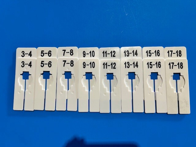 CLOTHING SIZE DIVIDERS 3-4 THRU 17-18 RECTANGLE 2 EACH