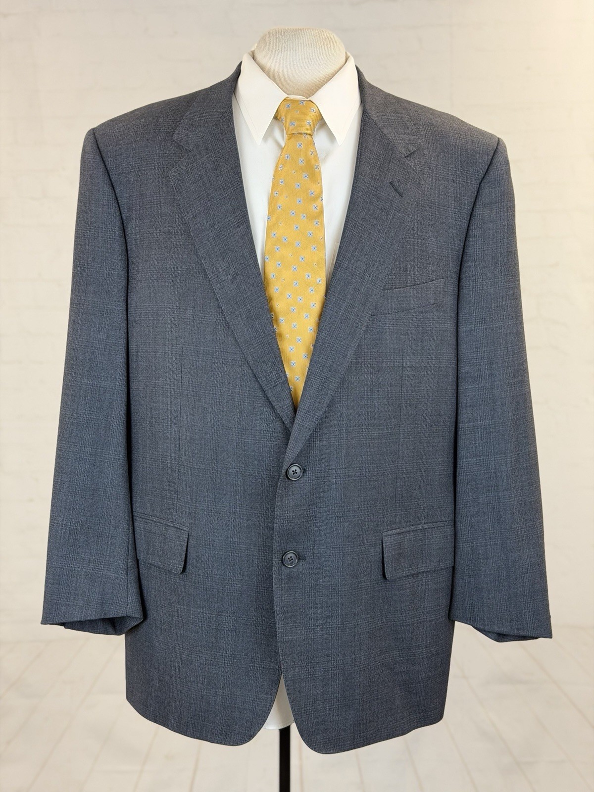 Cornelia Men’s Gray Plaid Cashmere Wool Blazer 46R Made In Italy 2 Buttons