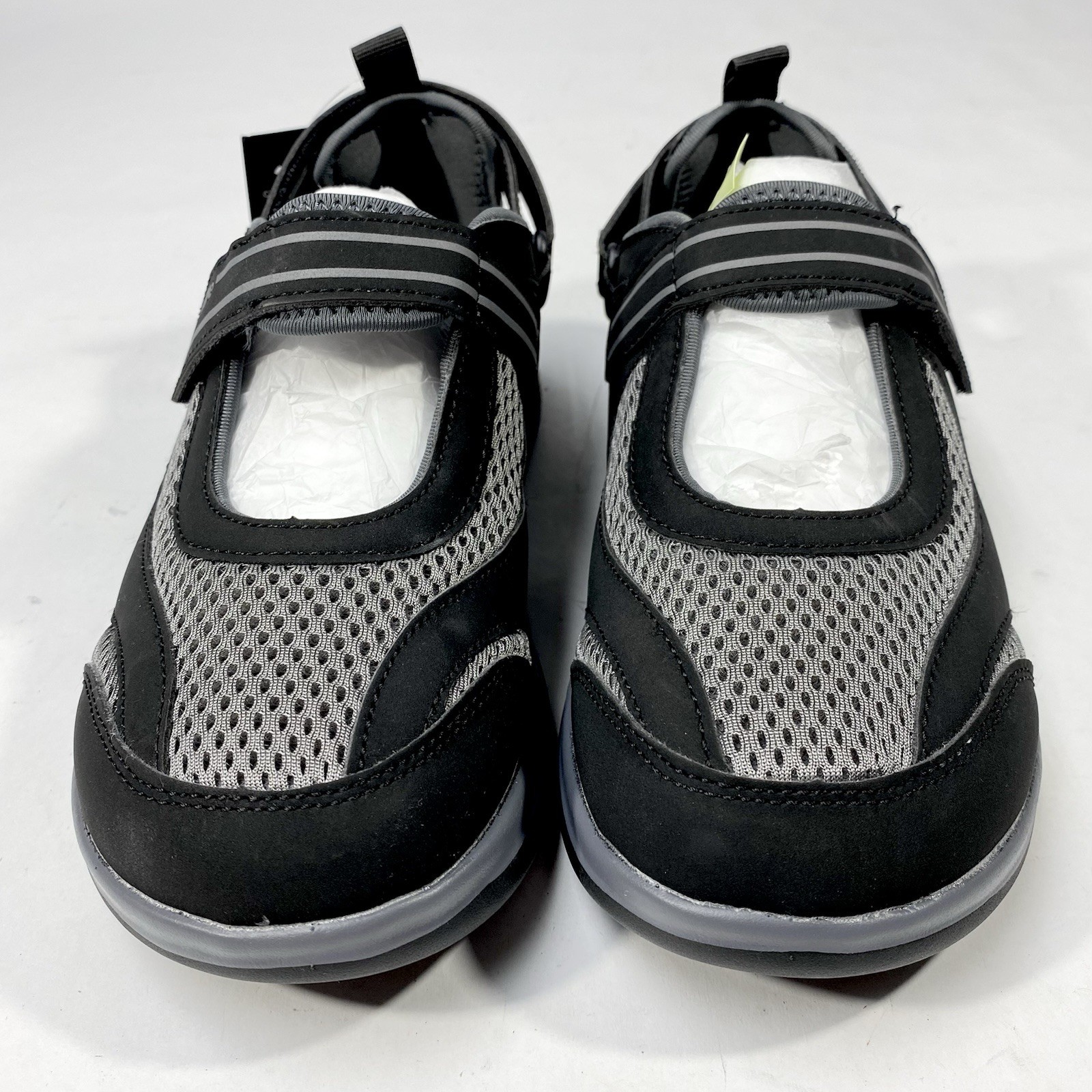 FitVille Women’s Extra Wide Diabetic Shoes Adjustable Casual Mary Jane 7EW