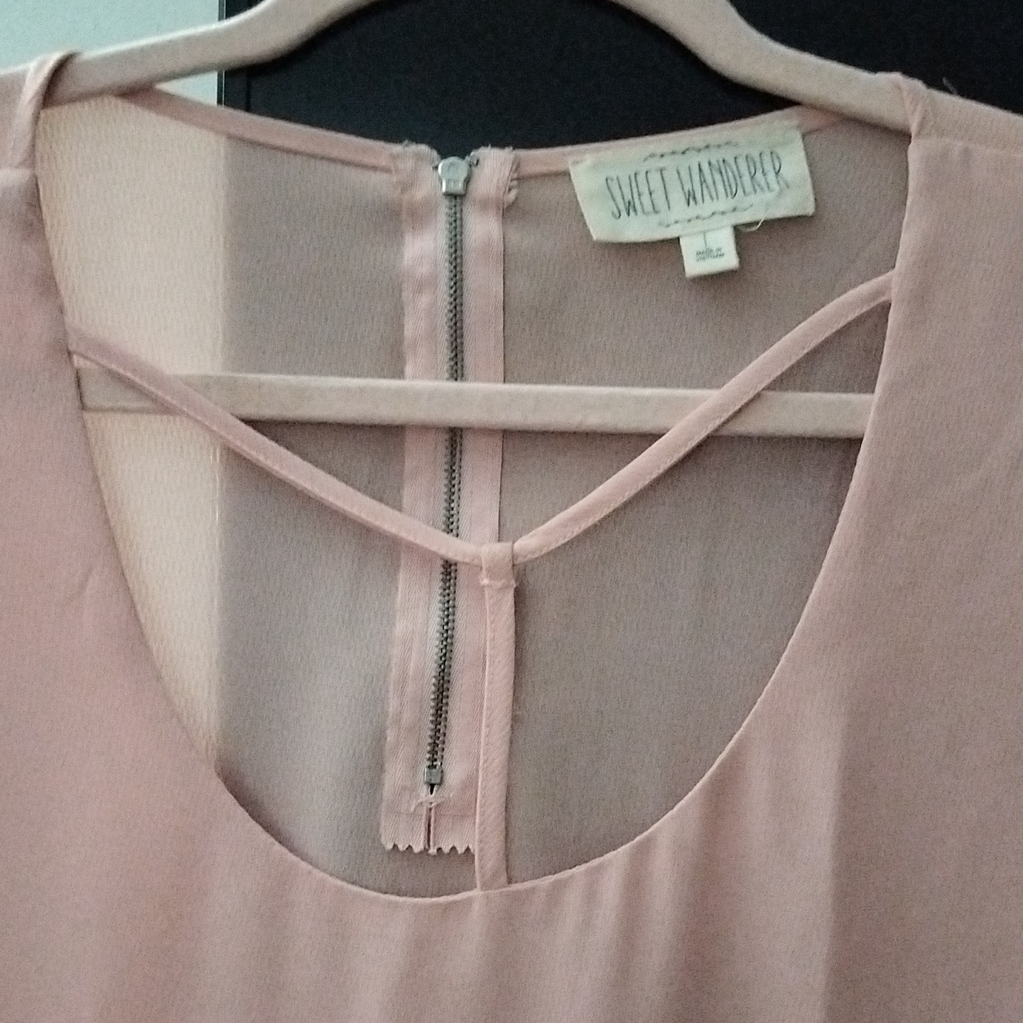 Sweet Wanderer Pink Chiffon Scoop Neck Blouse Top S 3/4 Sleeve Zip Back