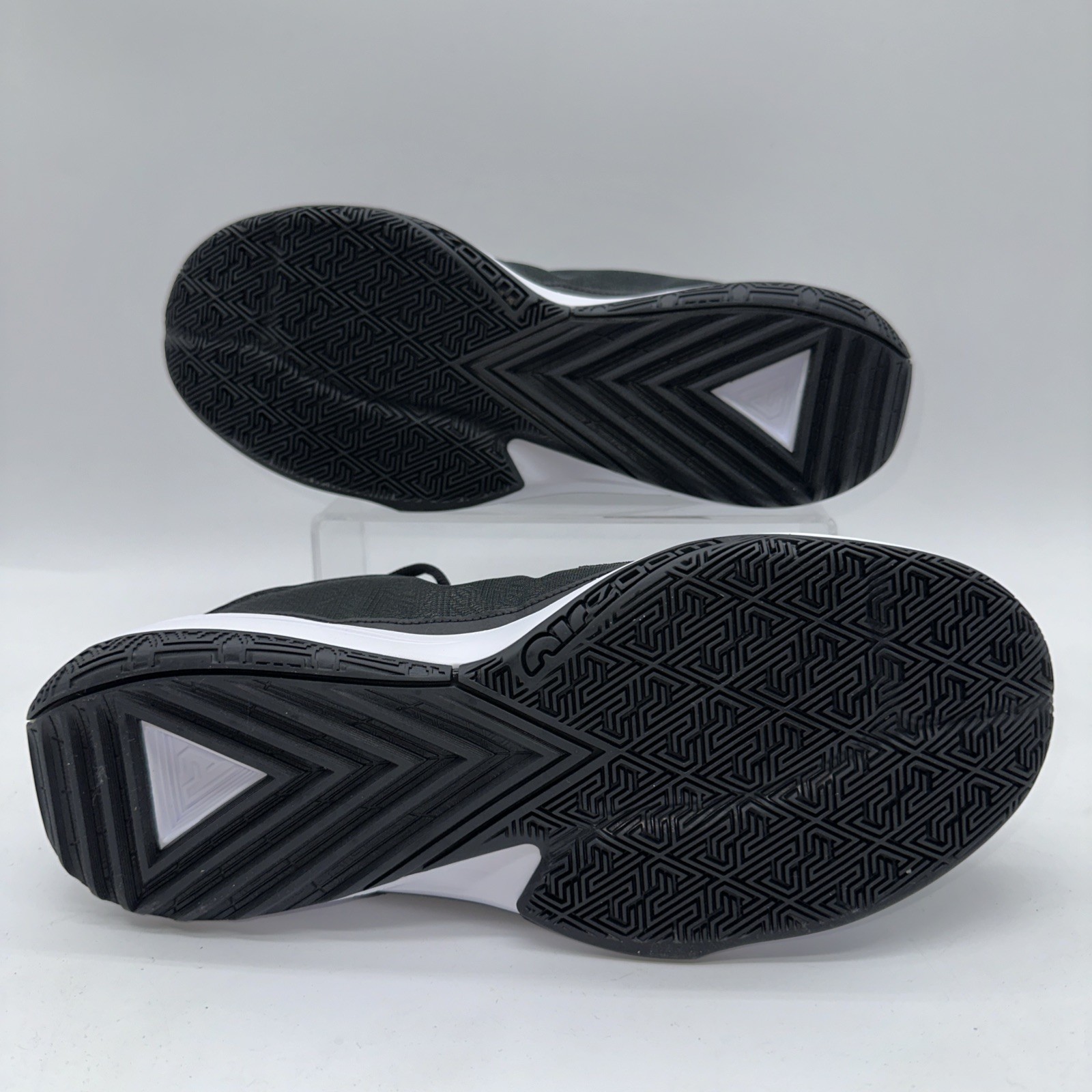 Nike Men’s Size 13 Zoom Freak 5 (DZ2946 001) Sneaker Trainer Sports Black