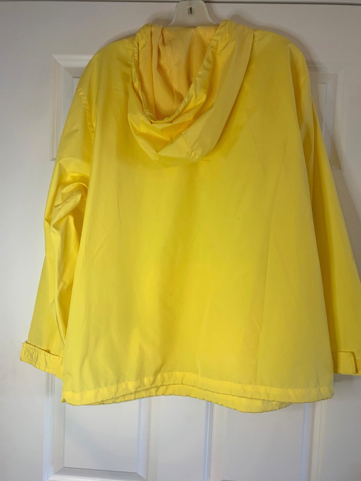 Energy Zone Windbreaker Lightweight Hooded Jacket Yellow Size Medium See Details