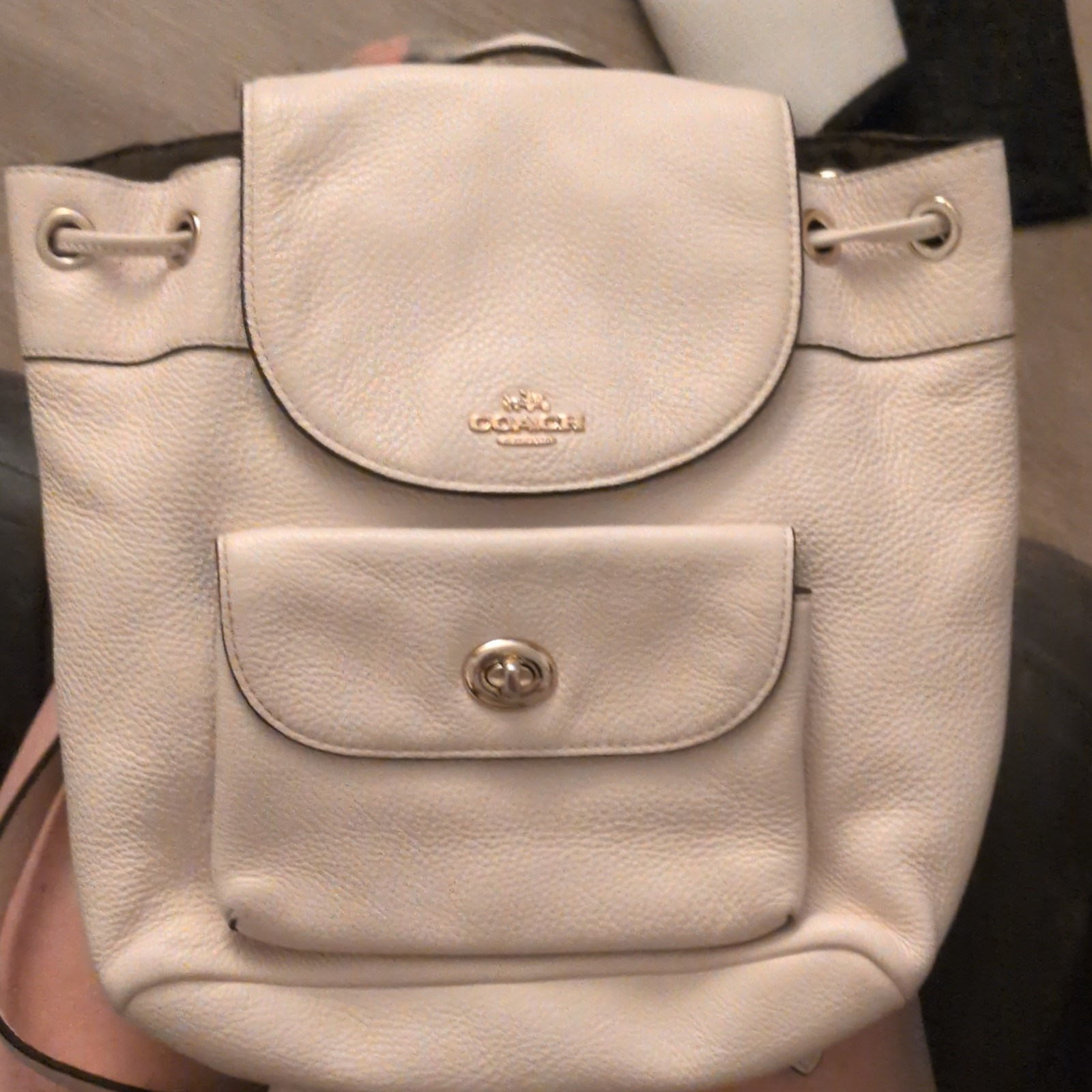 Coach Beige Pebbled Drawstring Backpack Turn Lock Pocket Silver Hardware