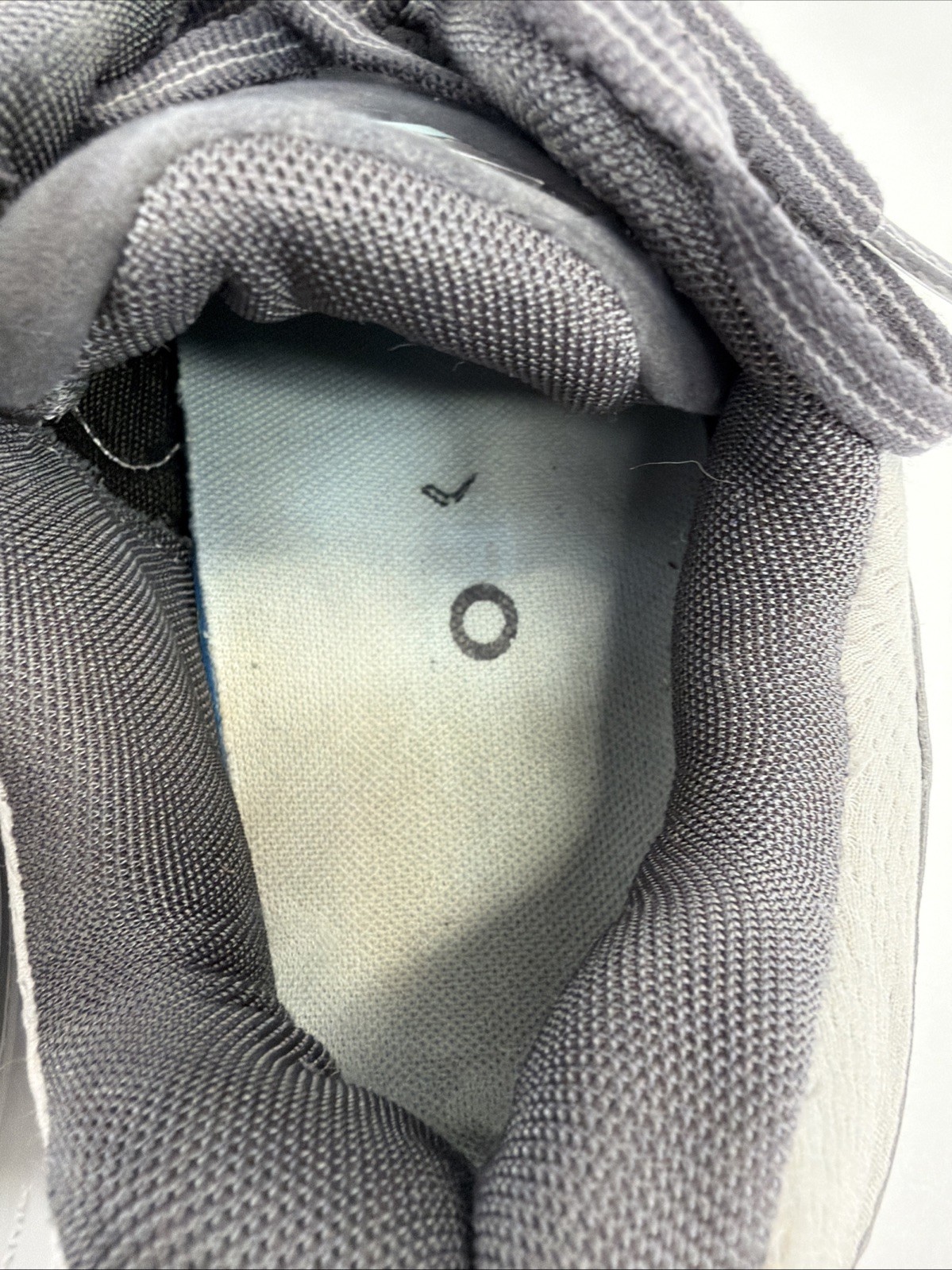 Saucony Echelon 8 Gray Womens PWRRUN Sneakers Womens Size 9.5w US