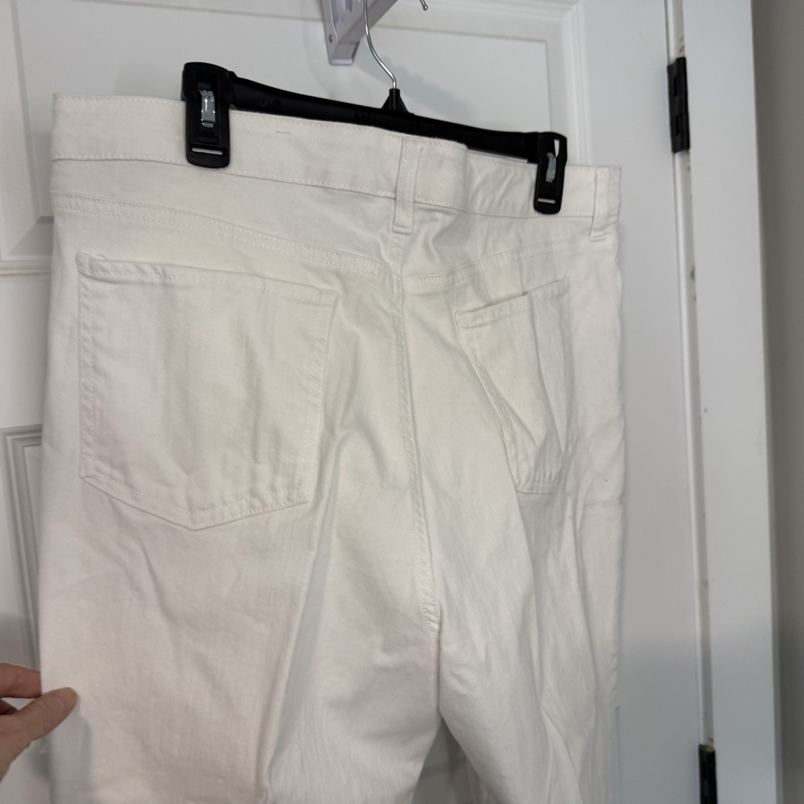 KIM ROGERS Capri White Denim Straight Leg 5-Pocket Tummy Control Stretch Sz 16W