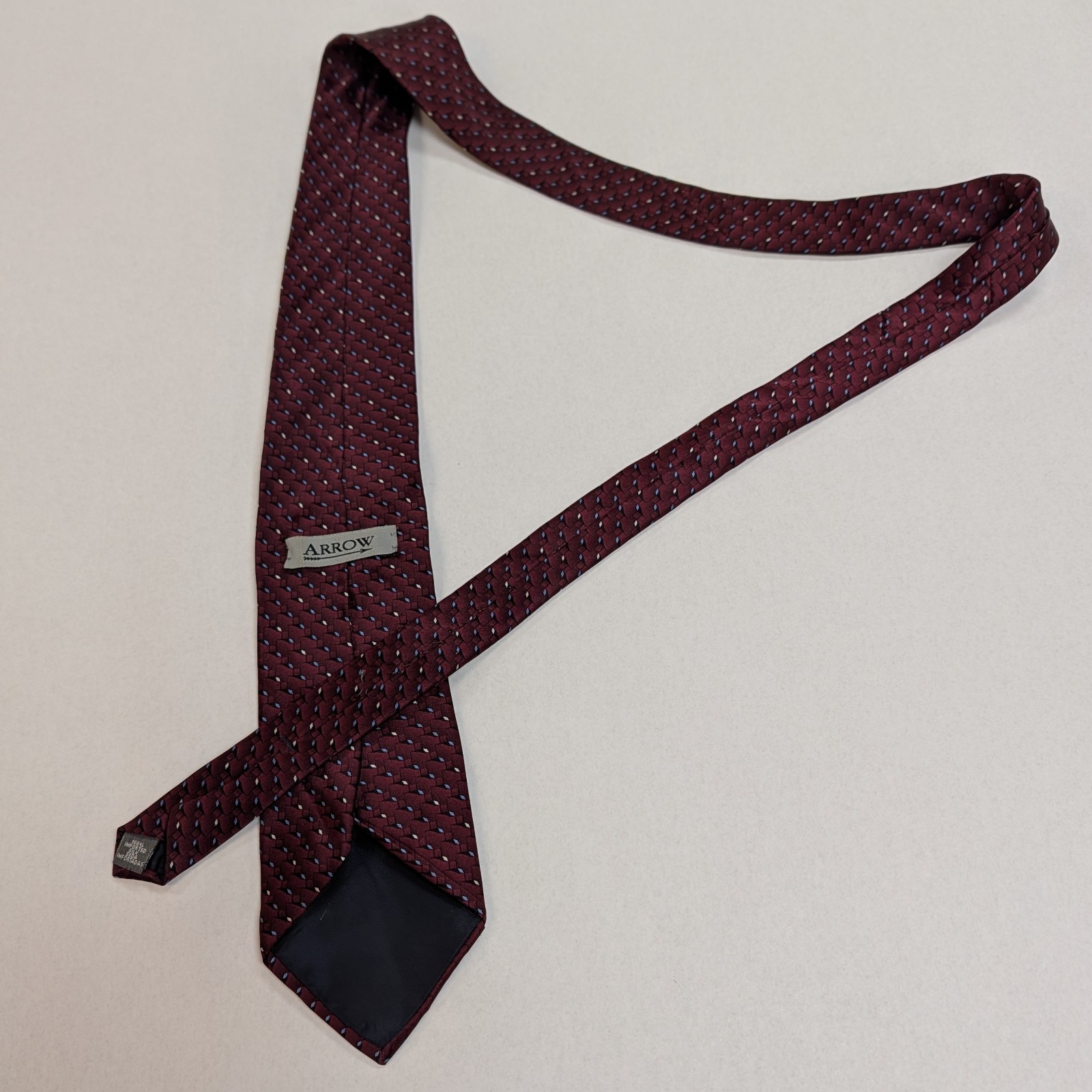 Arrow Silk Tie Red Gray Blue Geometric Men Necktie, READ – Thread loose on back