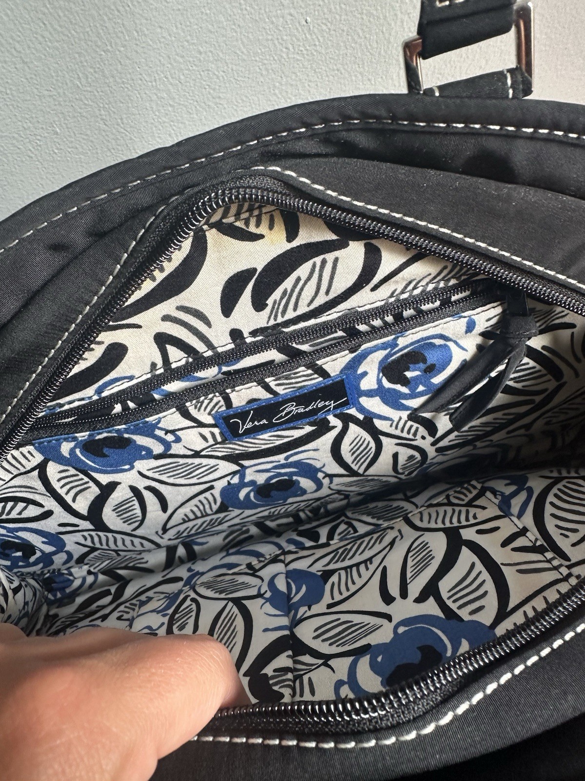 Vera Bradley Black Half Moon Shoulder Bag Zip Closure Floral Lining Pockets