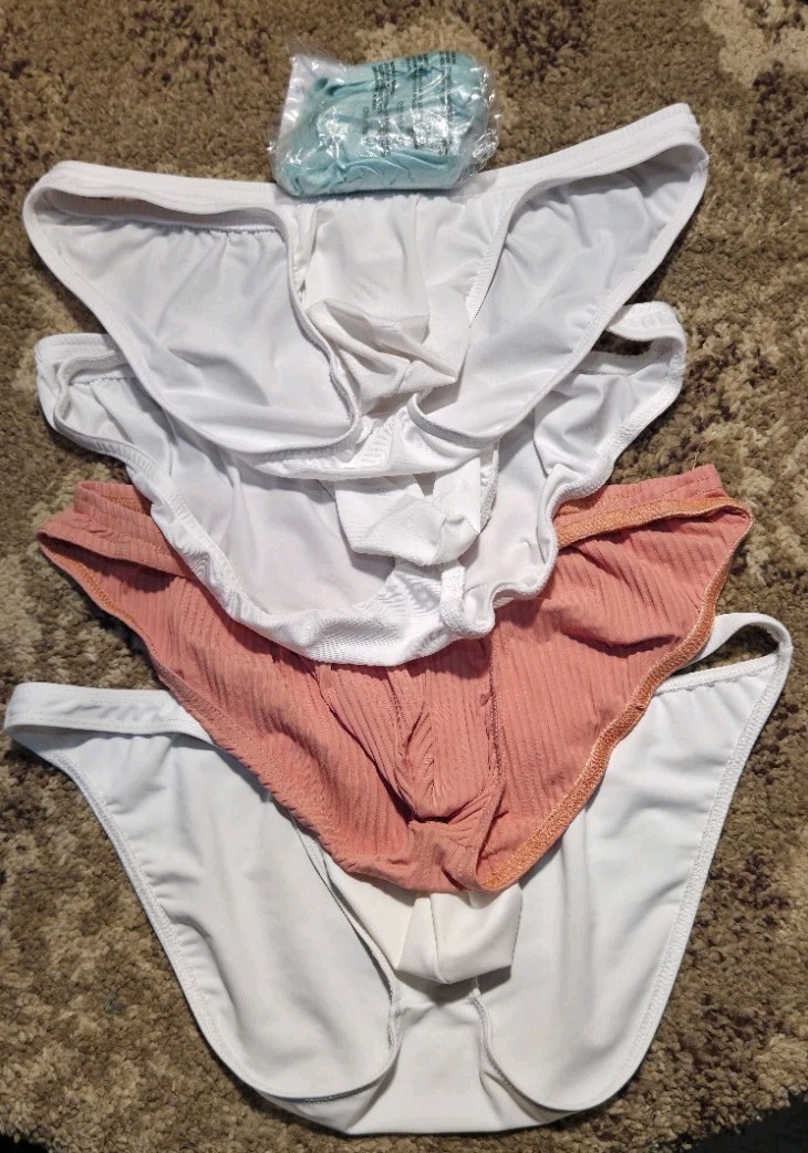 N2N Bodywear Men’s Swim Lot Of 5 with One NWT Included See Pics