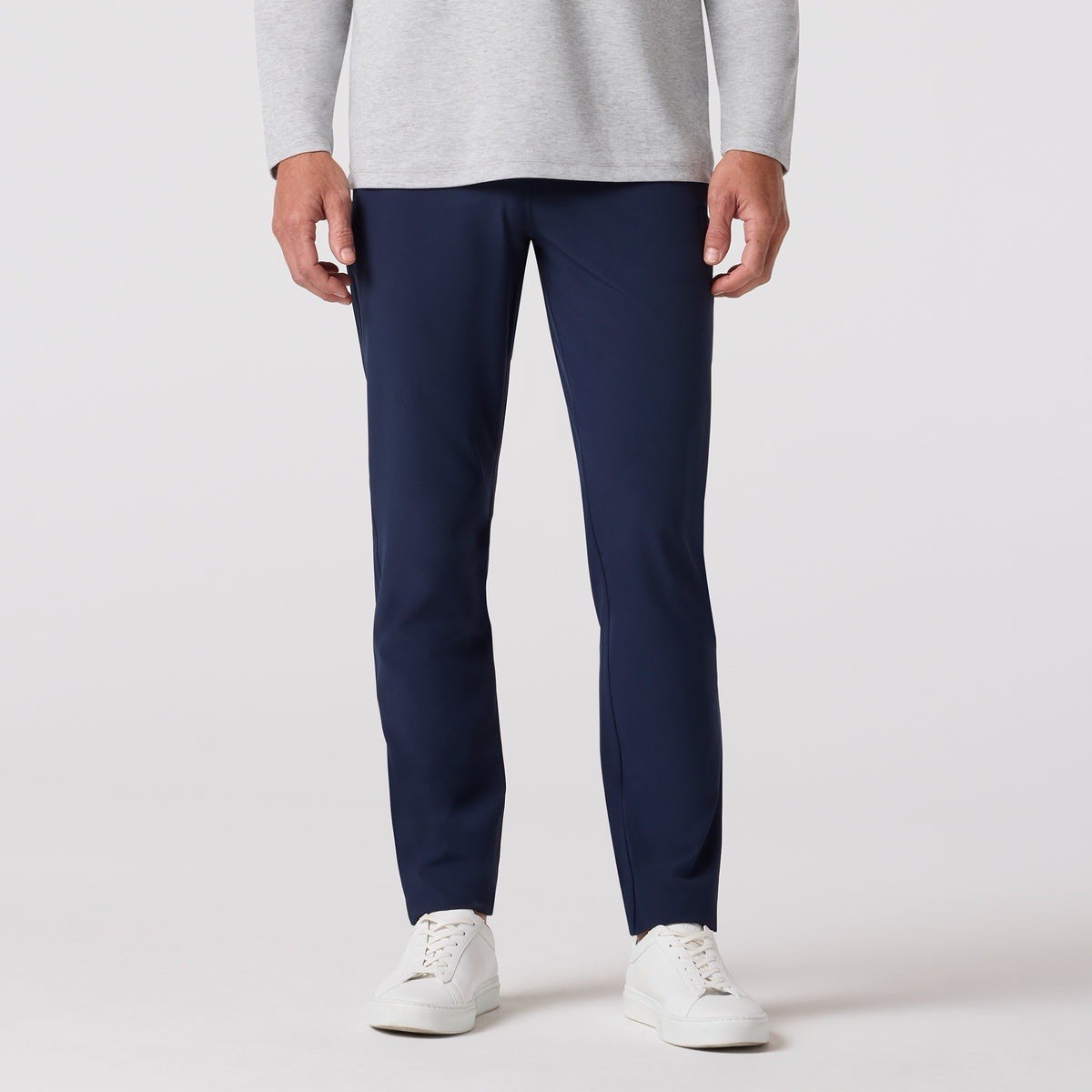 Mizzen+Main Helmsman 5 Pocket Pant – Navy Solid Price $138