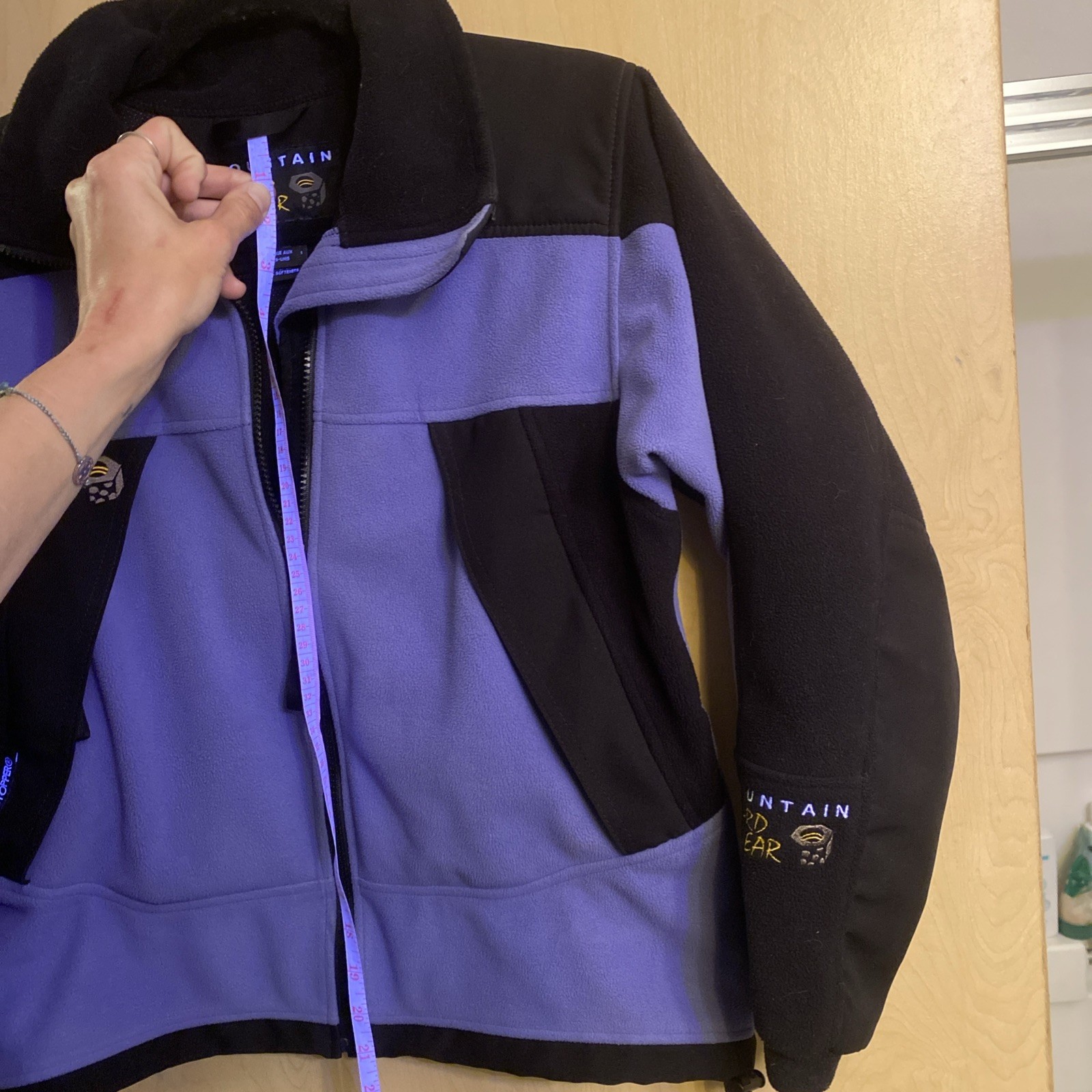 Vintage Mountain Hardwear Jacket Size 6