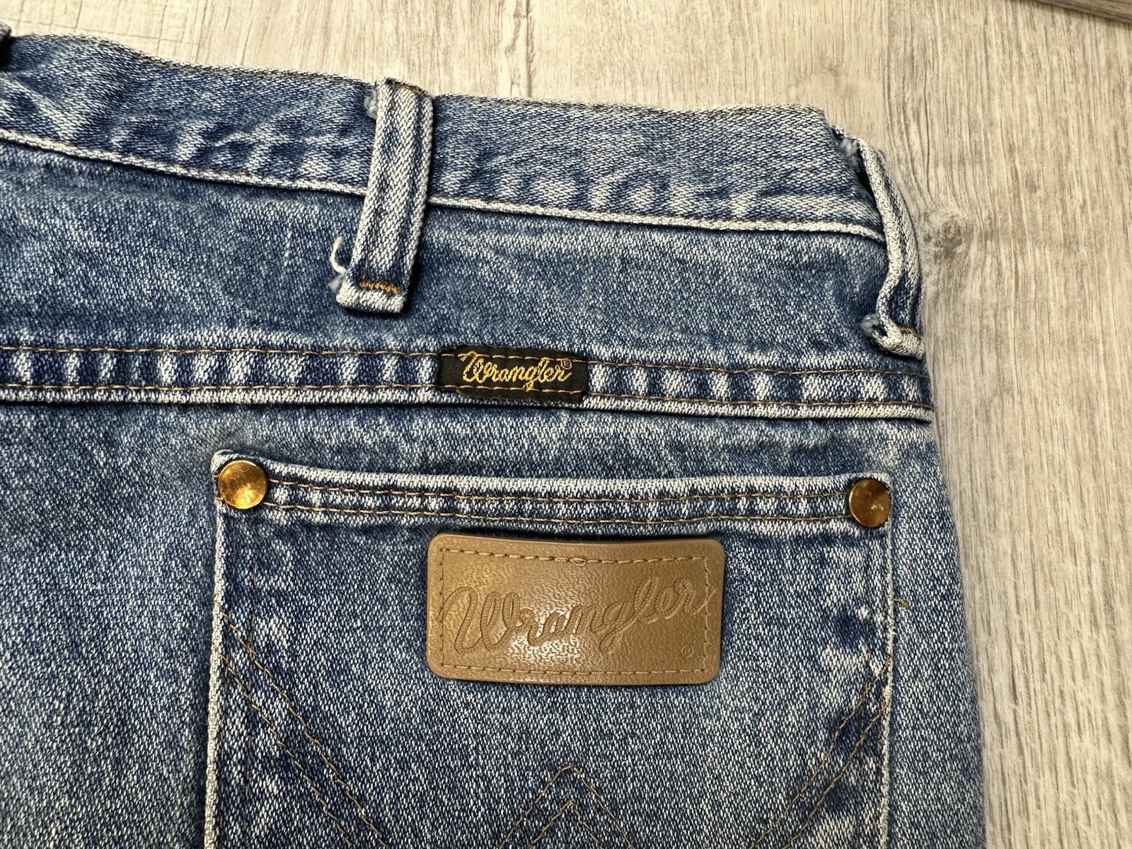 VTG Wrangler Jeans Faded Blue Western Denim US Fabric Men 36X30 (Actual 35X27.5)