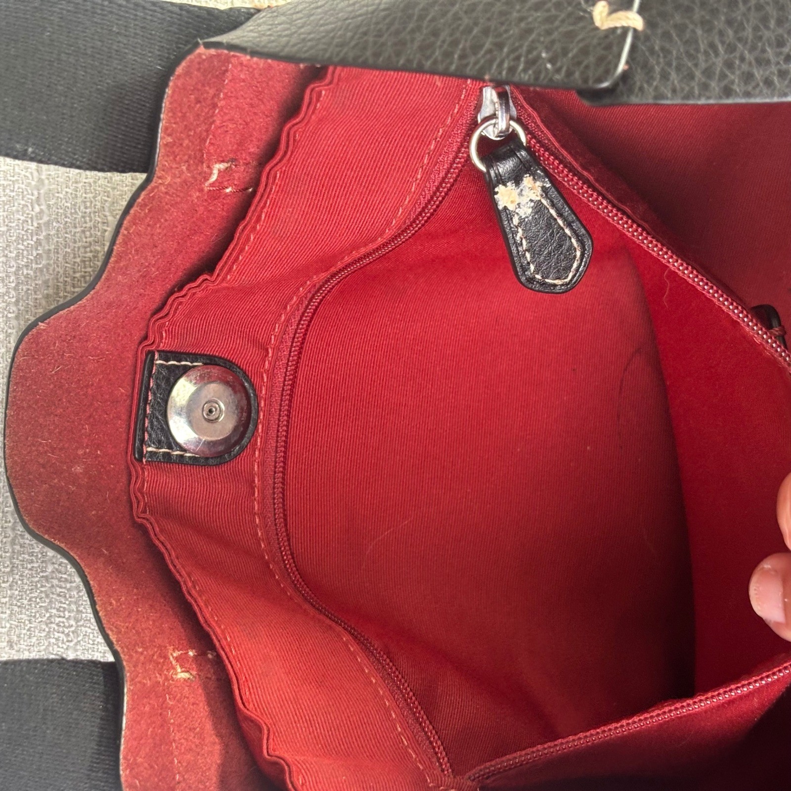 Coach Derby Tote Black Pebbled Leather Red Interior Handbag 58660